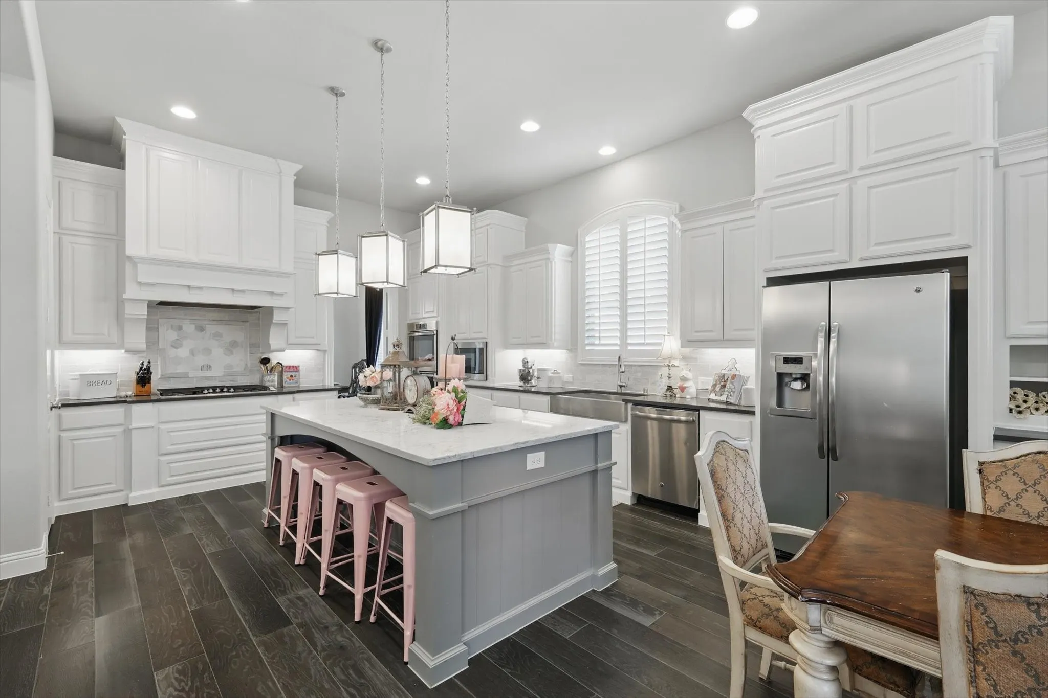 Single Family Residence For Sale in Collin County , 1120 Ellicott Drive, Celina, Texas 75009, 5 Bedroom, 7 Bathroom, 4 Garage spaces, 4,321 Sqft, built in 2017, Preowned, Price $939,999, mls#21161039, Real Estate Agent in Celina, Homes For Sale in Collin county, Homes For Sale in Celina, Realtor in Celina Texas, Real Estate Brokerage Independent Realty Texas, Luminita Cordes Realtor