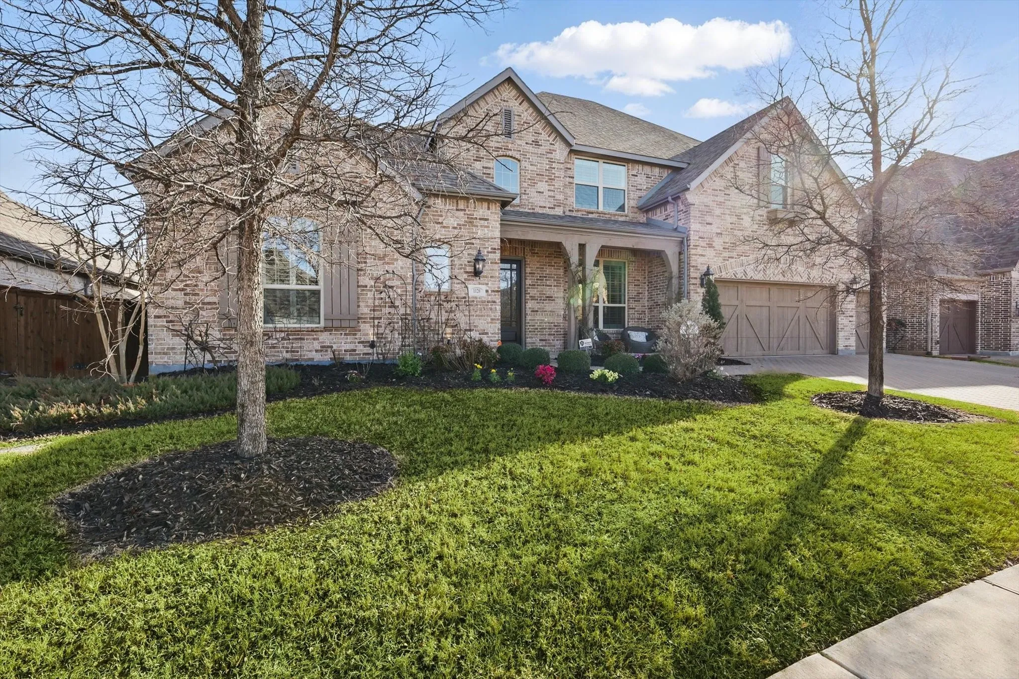 Single Family Residence For Sale in Collin County , 1120 Ellicott Drive, Celina, Texas 75009, 5 Bedroom, 7 Bathroom, 4 Garage spaces, 4,321 Sqft, built in 2017, Preowned, Price $939,999, mls#21161039, Real Estate Agent in Celina, Homes For Sale in Collin county, Homes For Sale in Celina, Realtor in Celina Texas, Real Estate Brokerage Independent Realty Texas, Luminita Cordes Realtor