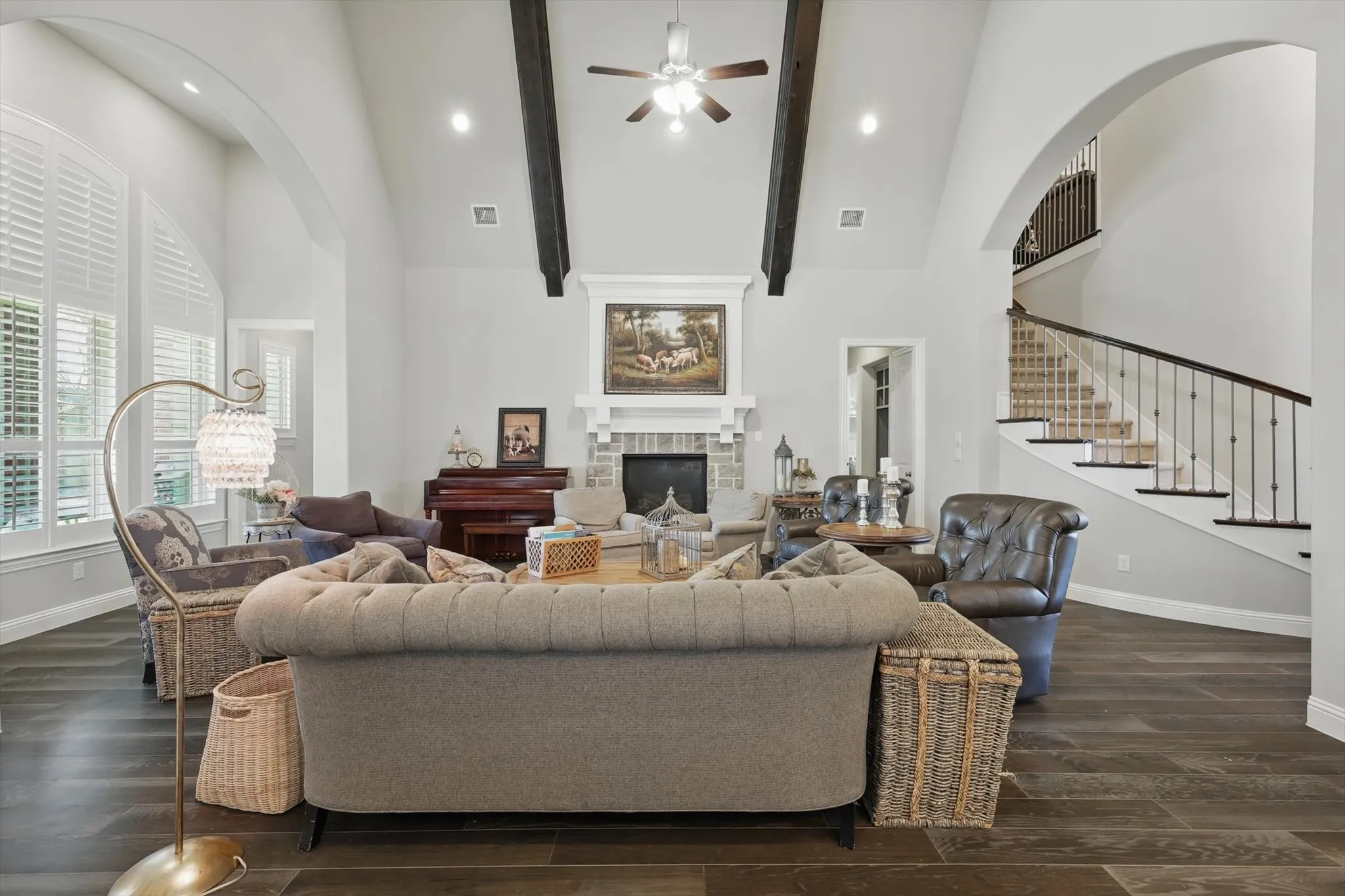 Single Family Residence For Sale in Collin County , 1120 Ellicott Drive, Celina, Texas 75009, 5 Bedroom, 7 Bathroom, 4 Garage spaces, 4,321 Sqft, built in 2017, Preowned, Price $939,999, mls#21161039, Real Estate Agent in Celina, Homes For Sale in Collin county, Homes For Sale in Celina, Realtor in Celina Texas, Real Estate Brokerage Independent Realty Texas, Luminita Cordes Realtor