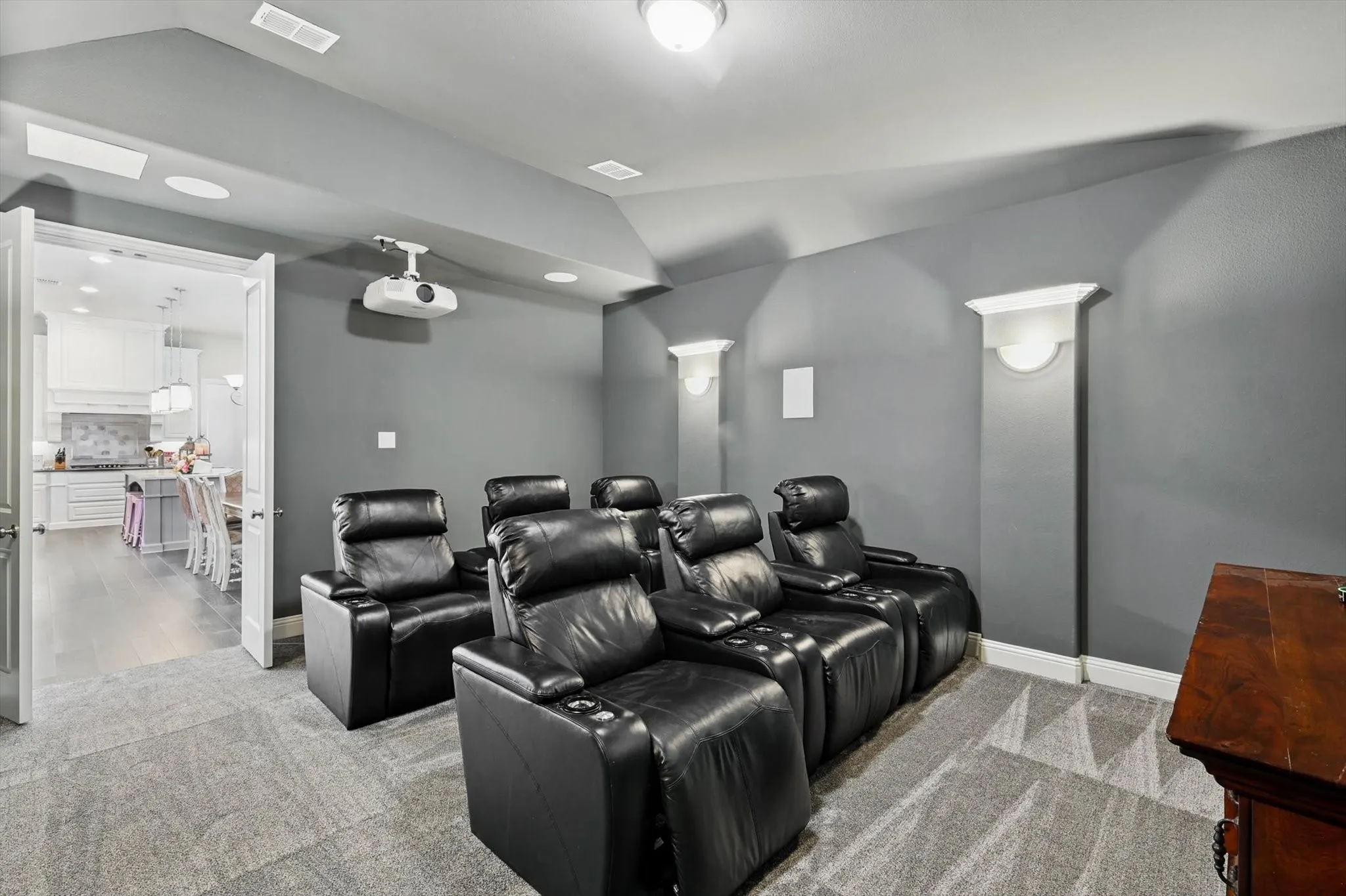 Single Family Residence For Sale in Collin County , 1120 Ellicott Drive, Celina, Texas 75009, 5 Bedroom, 7 Bathroom, 4 Garage spaces, 4,321 Sqft, built in 2017, Preowned, Price $939,999, mls#21161039, Real Estate Agent in Celina, Homes For Sale in Collin county, Homes For Sale in Celina, Realtor in Celina Texas, Real Estate Brokerage Independent Realty Texas, Luminita Cordes Realtor