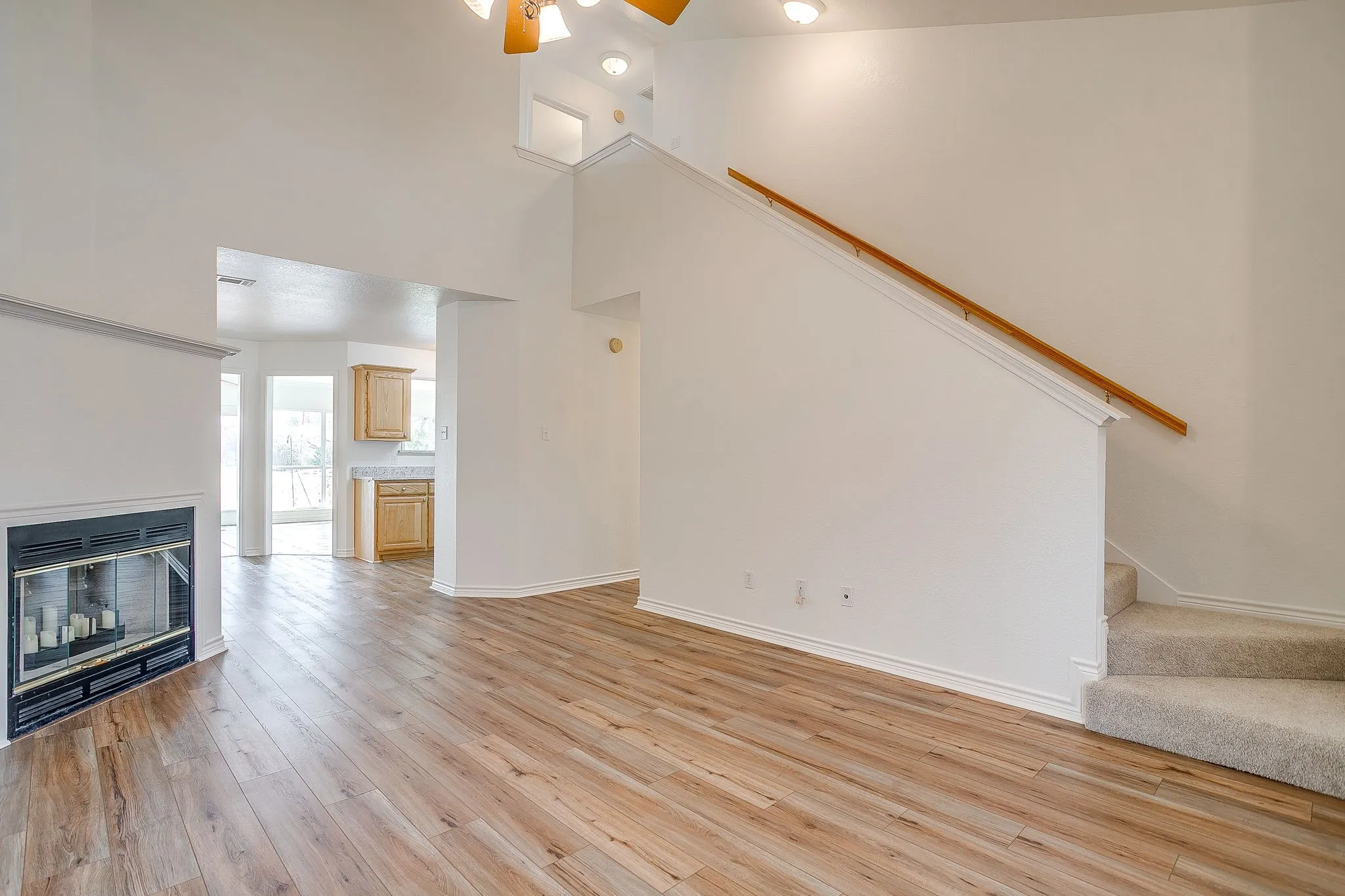 Single Family Residence For Sale in Hill County , 1451 Lakeside Trail, Whitney, Texas 76692, 3 Bedroom, 2 Bathroom, 2 Garage spaces, 1,994 Sqft, built in 2000, mls#21160911, Real Estate Agent in Whitney, Homes For Sale in Hill county, Homes For Sale in Whitney, Realtor in Whitney Texas, Real Estate Brokerage Independent Realty Texas, Luminita Cordes Realtor