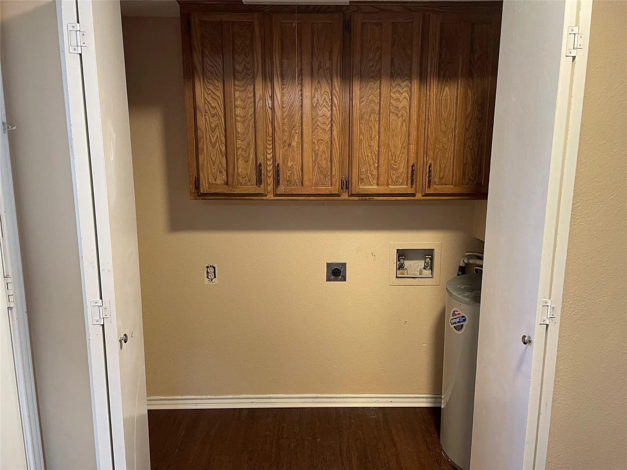 Quadruplex For Sale in Tarrant County , 734 Bluebonnet Drive, Keller, Texas 76248, 8 Bedrooms, 8 Bathrooms, Garage spaces, 0 Sqft, built in 1984, Price $785,000, mls#21161394, Real Estate Agent in Keller, Homes For Sale in Tarrant county, Homes For Sale in Keller, Realtor in Keller Texas, Real Estate Brokerage Independent Realty Texas, Luminita Cordes Realtor