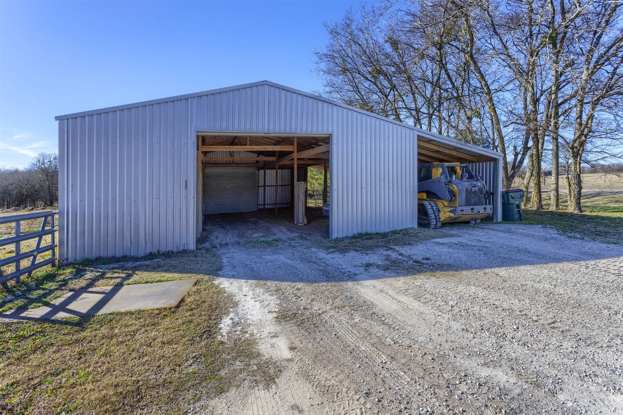 Improved Land For Sale in Hunt County , 1847 FM 2194, Greenville, Texas 75401, 0, 0, Garage spaces, 0 Sqft, built in 0, Price $395,000, mls#21160877, Real Estate Agent in Greenville, Homes For Sale in Hunt county, Homes For Sale in Greenville, Realtor in Greenville Texas, Real Estate Brokerage Independent Realty Texas, Luminita Cordes Realtor