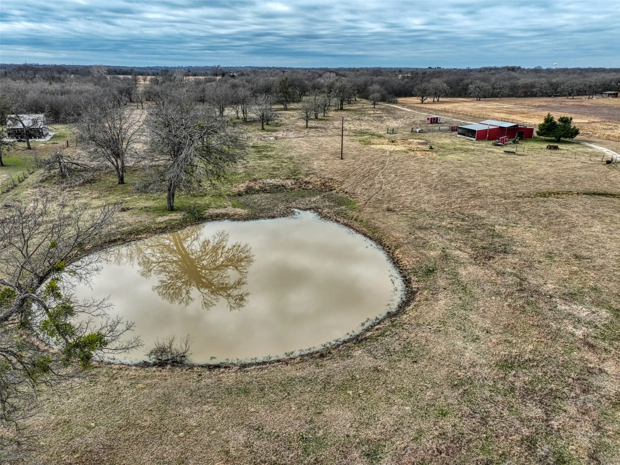 Mobile Home For Sale in Hill County , 408 HCR 1414, Blum, Texas 76627, 3 Bedroom, 2 Bathroom, Garage spaces, 2,136 Sqft, built in 2009, mls#21159620, Real Estate Agent in Blum, Homes For Sale in Hill county, Homes For Sale in Blum, Realtor in Blum Texas, Real Estate Brokerage Independent Realty Texas, Luminita Cordes Realtor