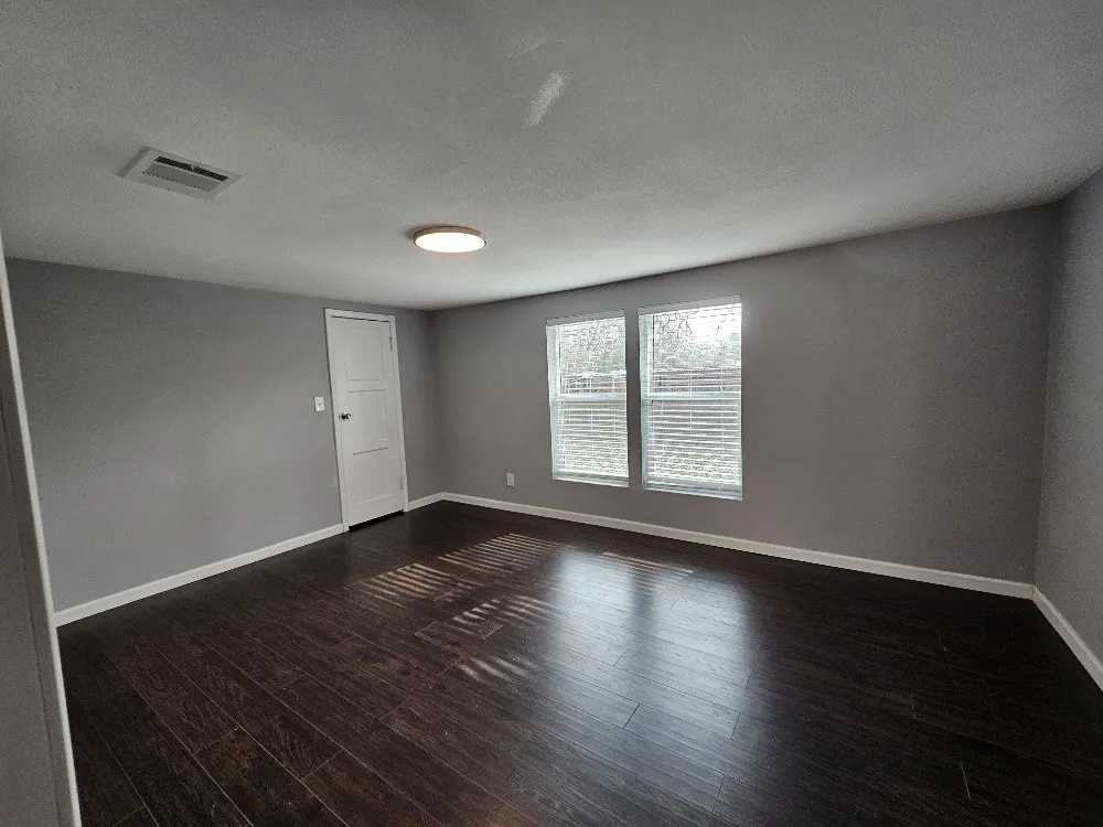 Single Family Residence For Sale in Johnson County , 207 Pine Street, Keene, Texas 76059, 2 Bedroom, 1 Bathroom, Garage spaces, 968 Sqft, built in 1970, mls#21161527, Real Estate Agent in Keene, Homes For Sale in Johnson county, Homes For Sale in Keene, Realtor in Keene Texas, Real Estate Brokerage Independent Realty Texas, Luminita Cordes Realtor