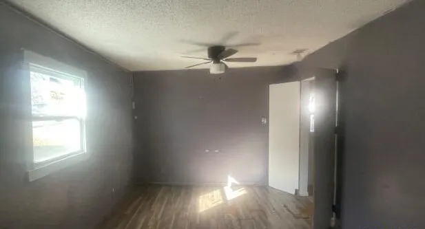 Single Family Residence For Sale in Tarrant County , 4604 Reed Street, Fort Worth, Texas 76119, 3 Bedroom, 2 Bathroom, Garage spaces, 1,546 Sqft, built in 1958, mls#21161556, Real Estate Agent in Fort Worth, Homes For Sale in Tarrant county, Homes For Sale in Fort Worth, Realtor in Fort Worth Texas, Real Estate Brokerage Independent Realty Texas, Luminita Cordes Realtor