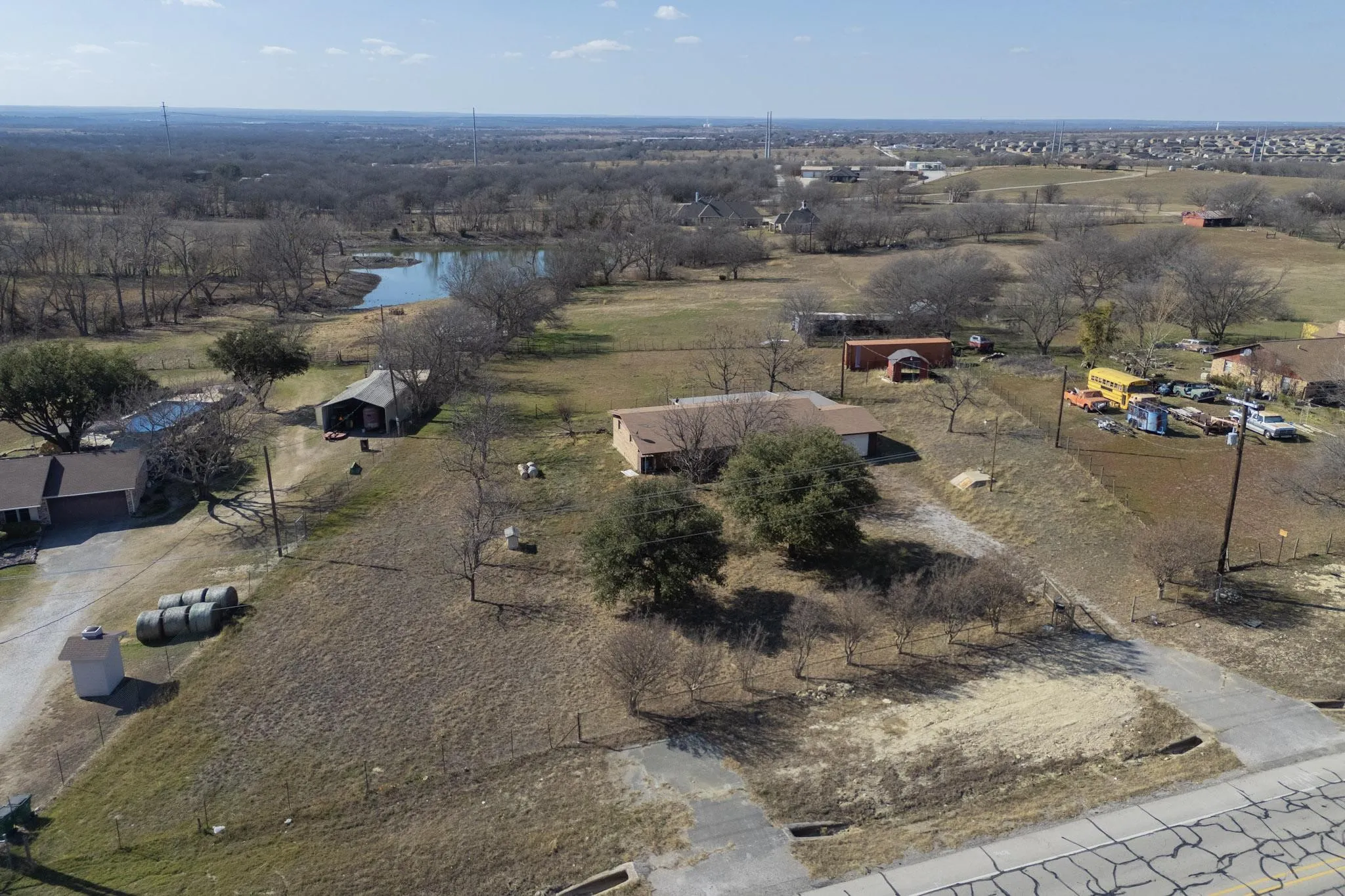 Improved Land For Sale in Tarrant County , 14255 Us-287, Fort Worth, Texas 76179, 0, 0, Garage spaces, 0 Sqft, built in 1977, Price $1,300,000, mls#21158123, Real Estate Agent in Fort Worth, Homes For Sale in Tarrant county, Homes For Sale in Fort Worth, Realtor in Fort Worth Texas, Real Estate Brokerage Independent Realty Texas, Luminita Cordes Realtor