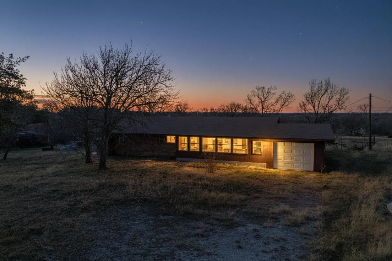 Improved Land For Sale in Tarrant County , 14255 Us-287, Fort Worth, Texas 76179, 0, 0, Garage spaces, 0 Sqft, built in 1977, Price $1,300,000, mls#21158123, Real Estate Agent in Fort Worth, Homes For Sale in Tarrant county, Homes For Sale in Fort Worth, Realtor in Fort Worth Texas, Real Estate Brokerage Independent Realty Texas, Luminita Cordes Realtor