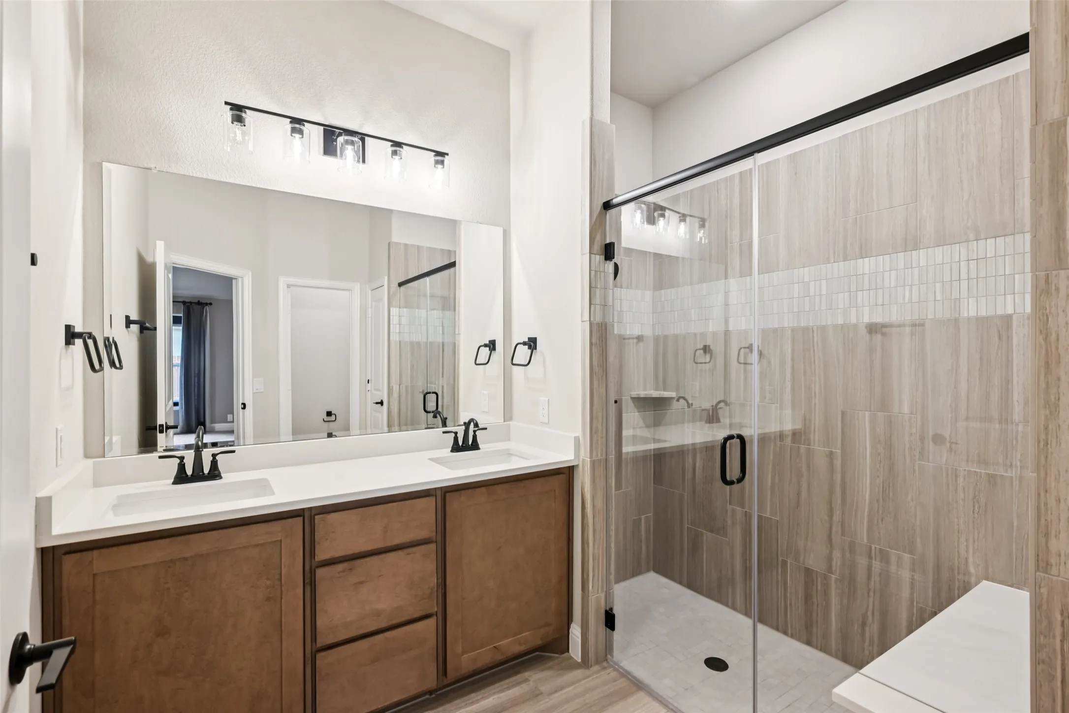 1st floor primary bathroom