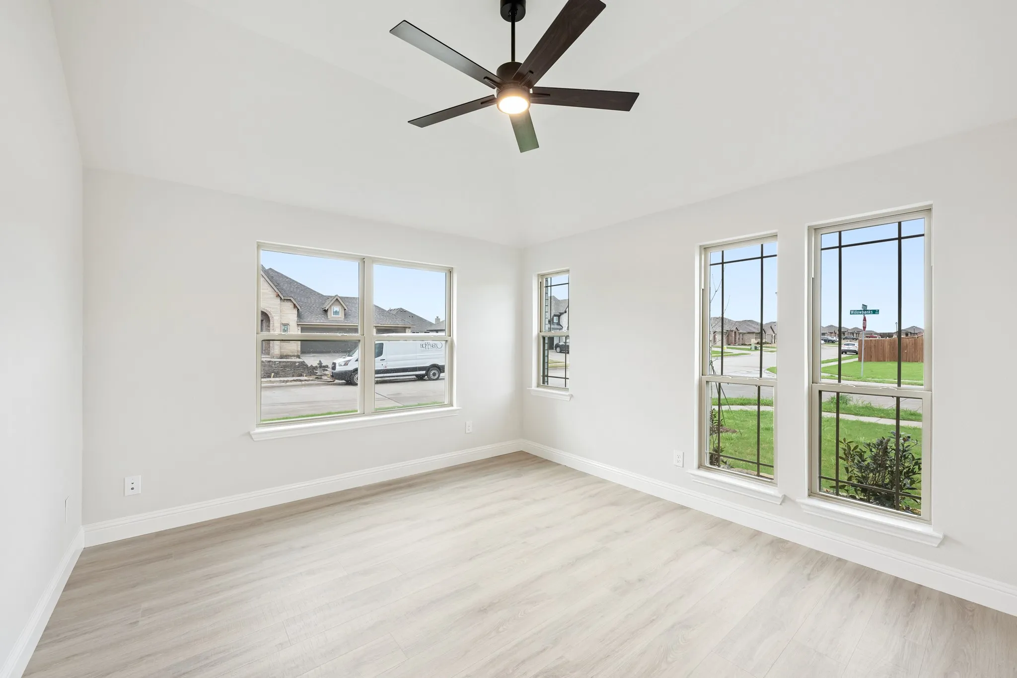 Single Family Residence For Sale in Collin County , 909 Willowbanks Drive, Josephine, Texas 75173, 4 Bedroom, 3 Bathroom, 3 Garage spaces, 2,759 Sqft, built in 2025, New Construction - Complete, mls#21161698, Real Estate Agent in Josephine, Homes For Sale in Collin county, Homes For Sale in Josephine, Realtor in Josephine Texas, Real Estate Brokerage Independent Realty Texas, Luminita Cordes Realtor