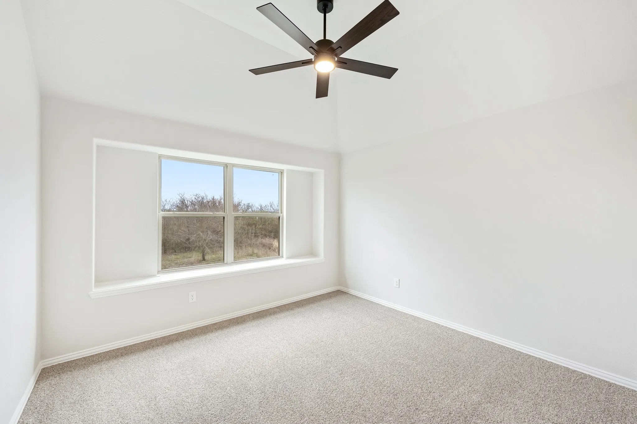 Single Family Residence For Sale in Collin County , 909 Willowbanks Drive, Josephine, Texas 75173, 4 Bedroom, 3 Bathroom, 3 Garage spaces, 2,759 Sqft, built in 2025, New Construction - Complete, mls#21161698, Real Estate Agent in Josephine, Homes For Sale in Collin county, Homes For Sale in Josephine, Realtor in Josephine Texas, Real Estate Brokerage Independent Realty Texas, Luminita Cordes Realtor