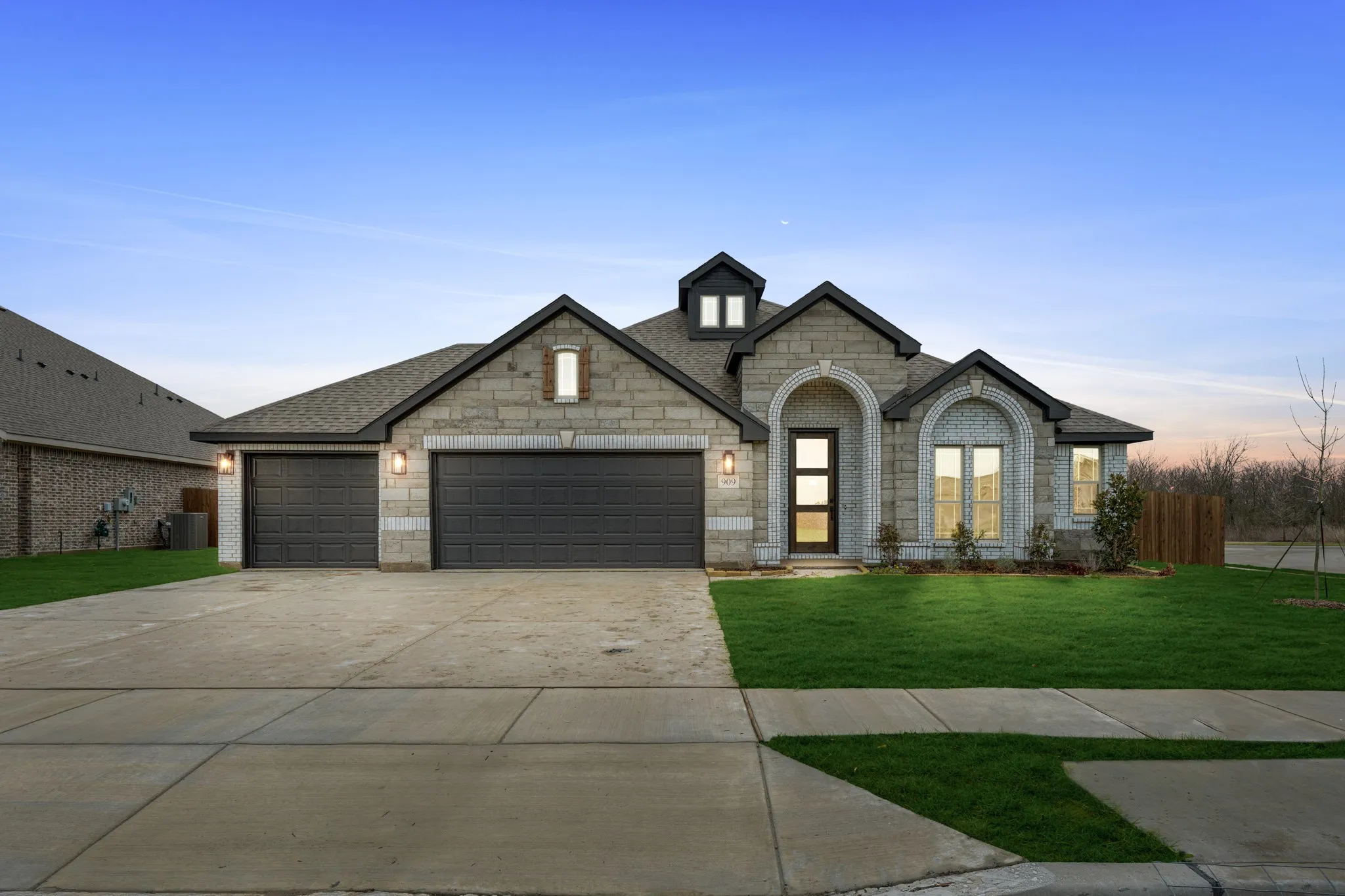 Single Family Residence For Sale in Collin County , 909 Willowbanks Drive, Josephine, Texas 75173, 4 Bedroom, 3 Bathroom, 3 Garage spaces, 2,759 Sqft, built in 2025, New Construction - Complete, mls#21161698, Real Estate Agent in Josephine, Homes For Sale in Collin county, Homes For Sale in Josephine, Realtor in Josephine Texas, Real Estate Brokerage Independent Realty Texas, Luminita Cordes Realtor