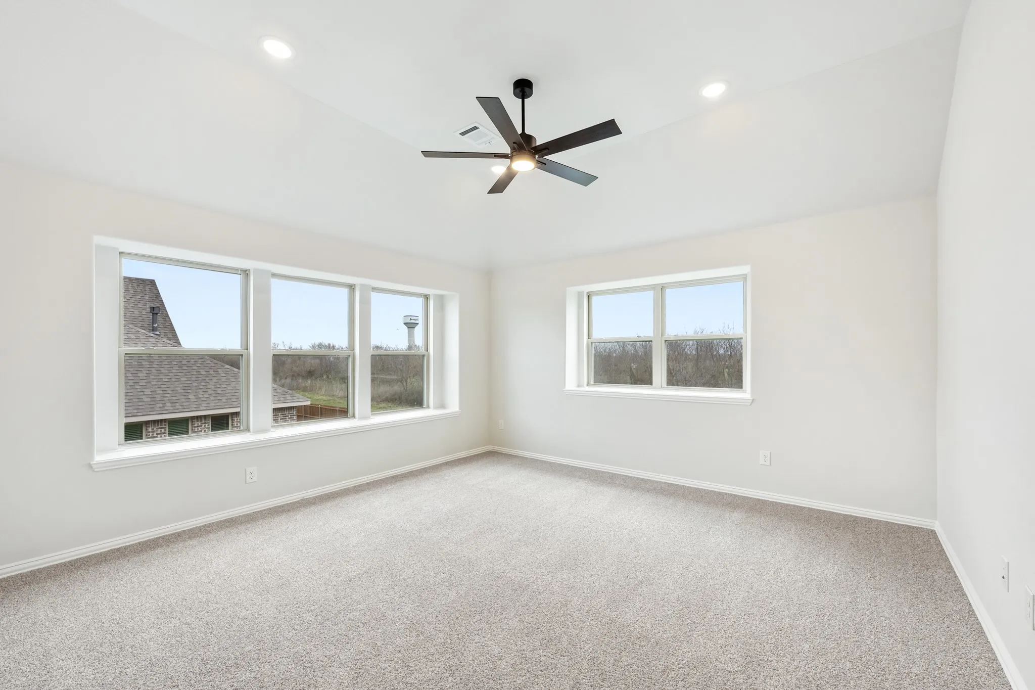 Single Family Residence For Sale in Collin County , 909 Willowbanks Drive, Josephine, Texas 75173, 4 Bedroom, 3 Bathroom, 3 Garage spaces, 2,759 Sqft, built in 2025, New Construction - Complete, mls#21161698, Real Estate Agent in Josephine, Homes For Sale in Collin county, Homes For Sale in Josephine, Realtor in Josephine Texas, Real Estate Brokerage Independent Realty Texas, Luminita Cordes Realtor
