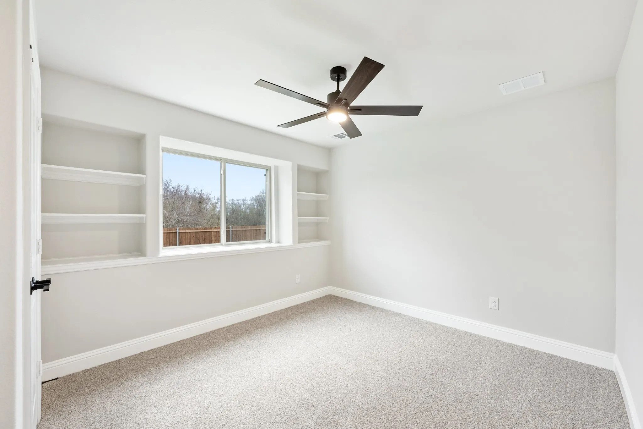 Single Family Residence For Sale in Collin County , 909 Willowbanks Drive, Josephine, Texas 75173, 4 Bedroom, 3 Bathroom, 3 Garage spaces, 2,759 Sqft, built in 2025, New Construction - Complete, mls#21161698, Real Estate Agent in Josephine, Homes For Sale in Collin county, Homes For Sale in Josephine, Realtor in Josephine Texas, Real Estate Brokerage Independent Realty Texas, Luminita Cordes Realtor
