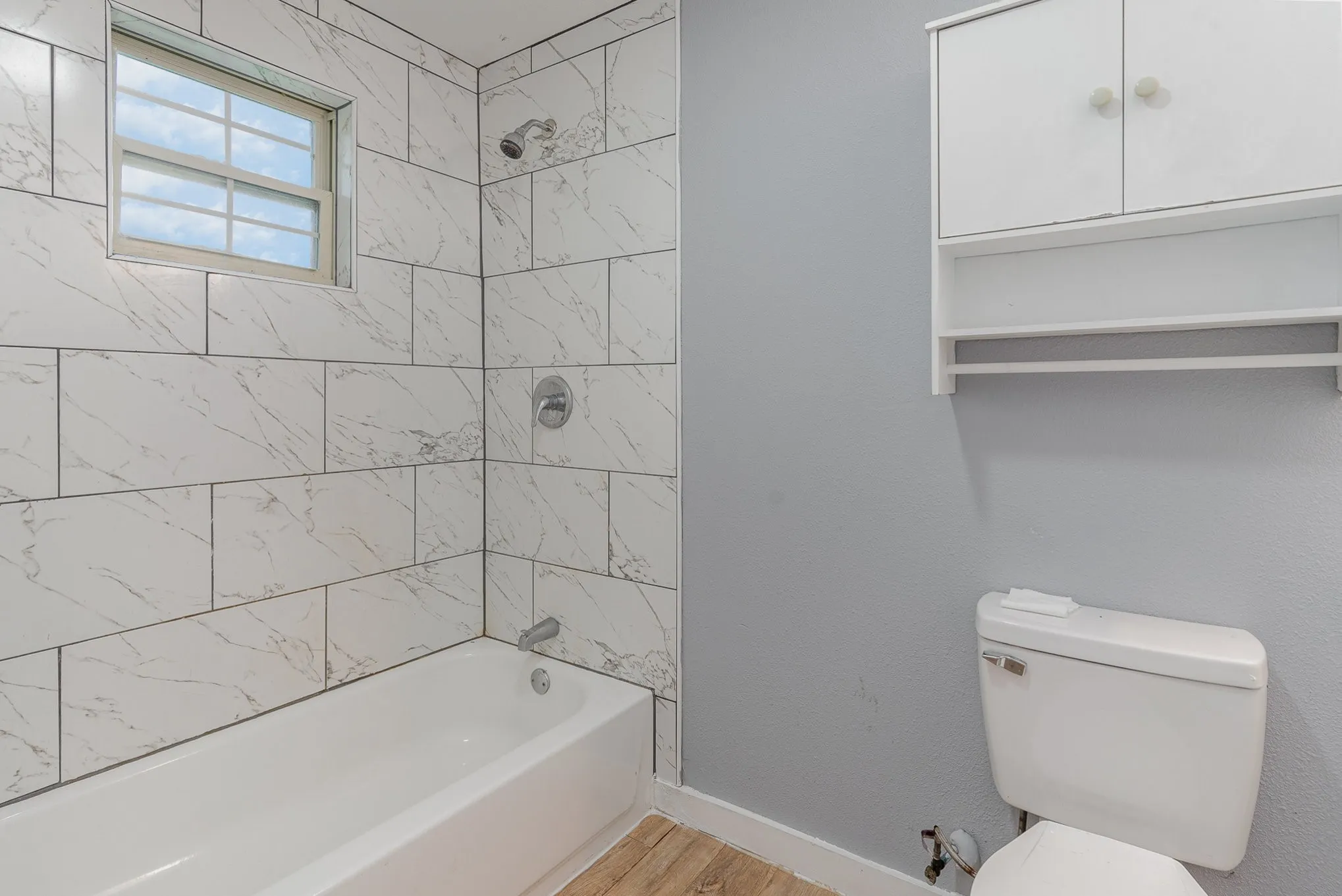 Single Family Residence For Sale in Dallas County , 4621 Owenwood Avenue, Dallas, Texas 75223, 4 Bedroom, 2 Bathroom, Garage spaces, 1,497 Sqft, built in 1940, mls#21161731, Real Estate Agent in Dallas, Homes For Sale in Dallas county, Homes For Sale in Dallas, Realtor in Dallas Texas, Real Estate Brokerage Independent Realty Texas, Luminita Cordes Realtor
