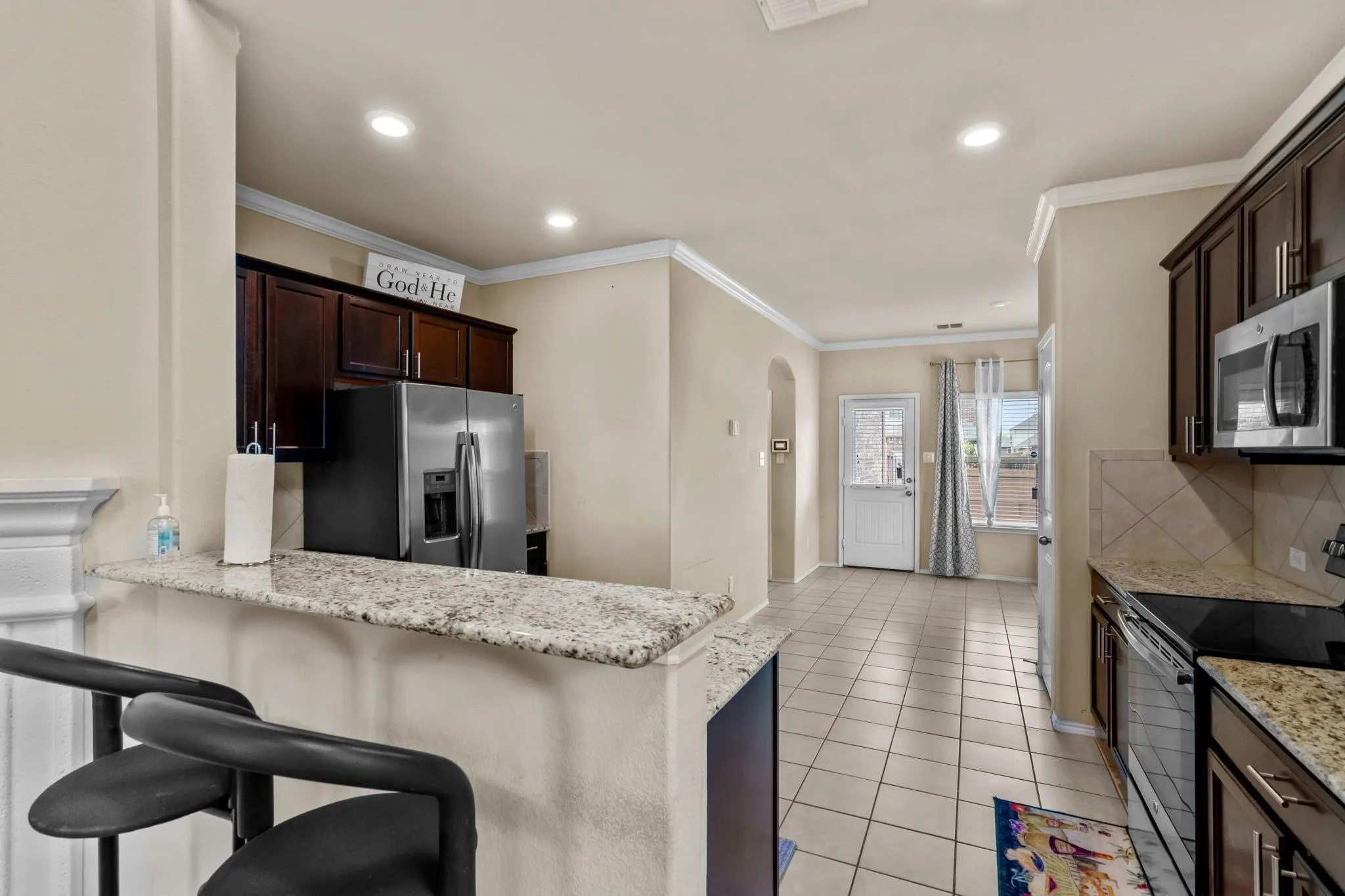 Single Family Residence For Sale in Kaufman County , 3006 Buckthorn Street, Heartland, Texas 75126, 4 Bedroom, 3 Bathroom, 2 Garage spaces, 2,204 Sqft, built in 2016, Price $285,000, mls#21161288, Real Estate Agent in Heartland, Homes For Sale in Kaufman county, Homes For Sale in Heartland, Realtor in Heartland Texas, Real Estate Brokerage Independent Realty Texas, Luminita Cordes Realtor