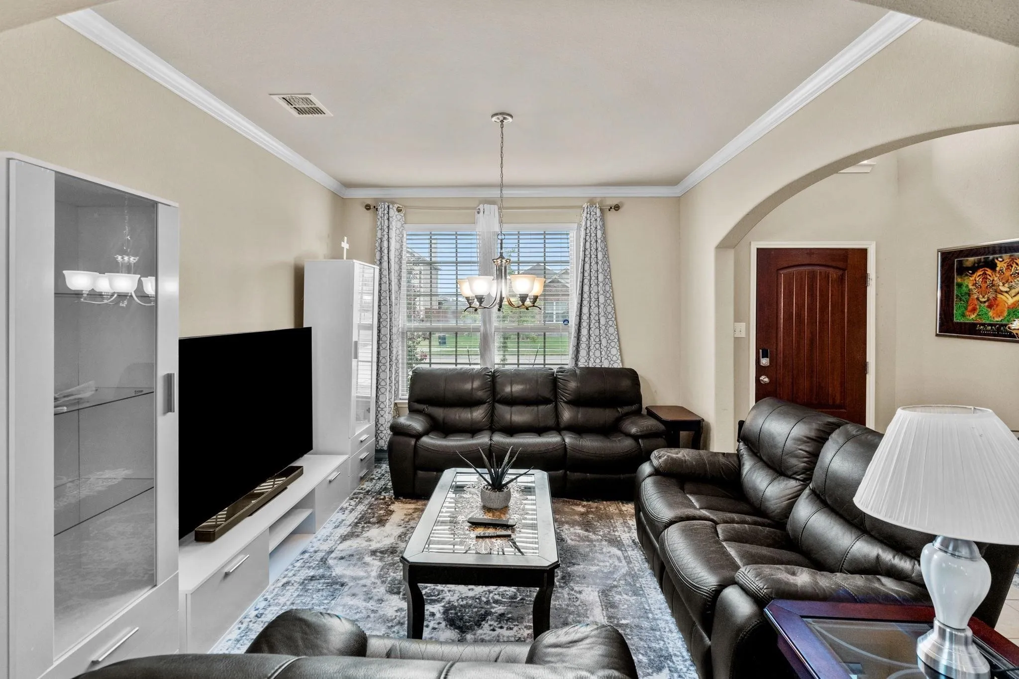 Single Family Residence For Sale in Kaufman County , 3006 Buckthorn Street, Heartland, Texas 75126, 4 Bedroom, 3 Bathroom, 2 Garage spaces, 2,204 Sqft, built in 2016, Price $285,000, mls#21161288, Real Estate Agent in Heartland, Homes For Sale in Kaufman county, Homes For Sale in Heartland, Realtor in Heartland Texas, Real Estate Brokerage Independent Realty Texas, Luminita Cordes Realtor