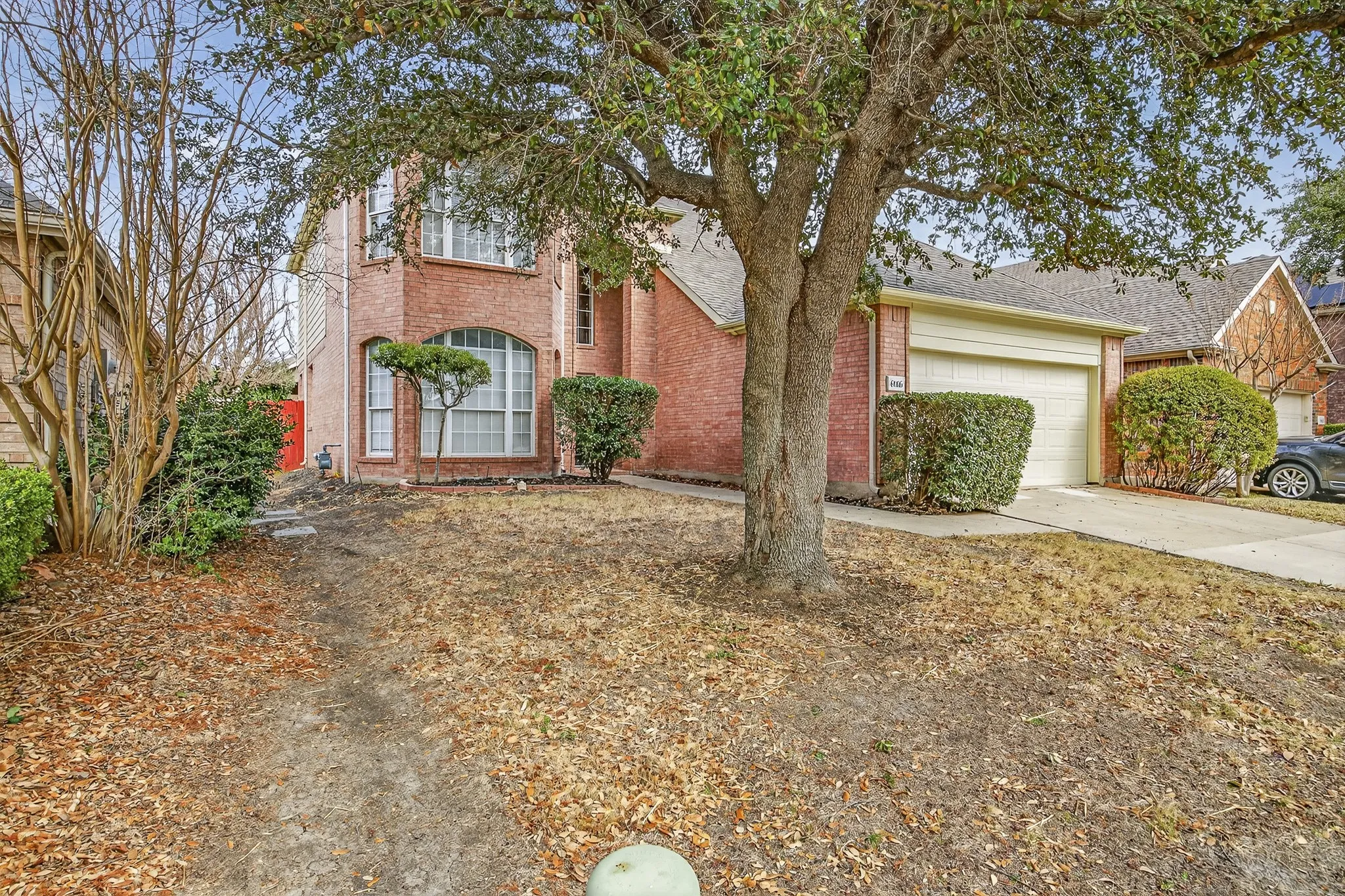 Single Family Residence For Sale in Collin County , 6116 Berkshire Road, Mc Kinney, Texas 75072, 4 Bedroom, 3 Bathroom, 2 Garage spaces, 2,403 Sqft, built in 2000, mls#21158097, Real Estate Agent in Mc Kinney, Homes For Sale in Collin county, Homes For Sale in Mc Kinney, Realtor in Mc Kinney Texas, Real Estate Brokerage Independent Realty Texas, Luminita Cordes Realtor
