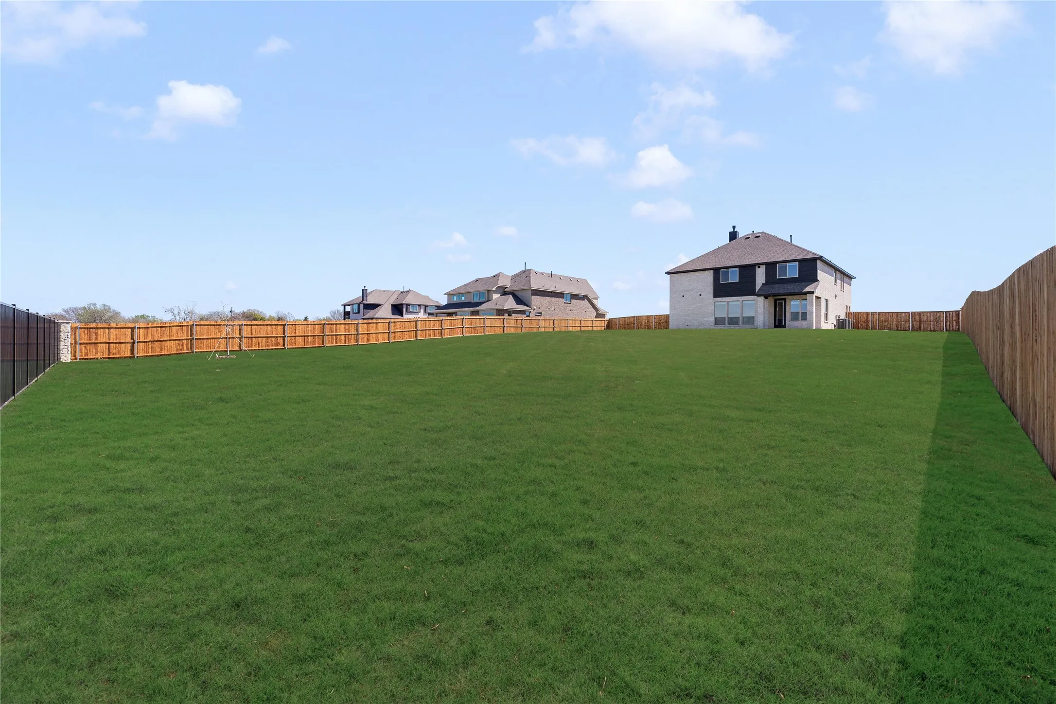 Single Family Residence For Sale in Ellis County , 415 Birkdale Lane, Red Oak, Texas 75154, 5 Bedroom, 4 Bathroom, 2 Garage spaces, 3,261 Sqft, built in 2026, New Construction - Complete, mls#21161809, Real Estate Agent in Red Oak, Homes For Sale in Ellis county, Homes For Sale in Red Oak, Realtor in Red Oak Texas, Real Estate Brokerage Independent Realty Texas, Luminita Cordes Realtor