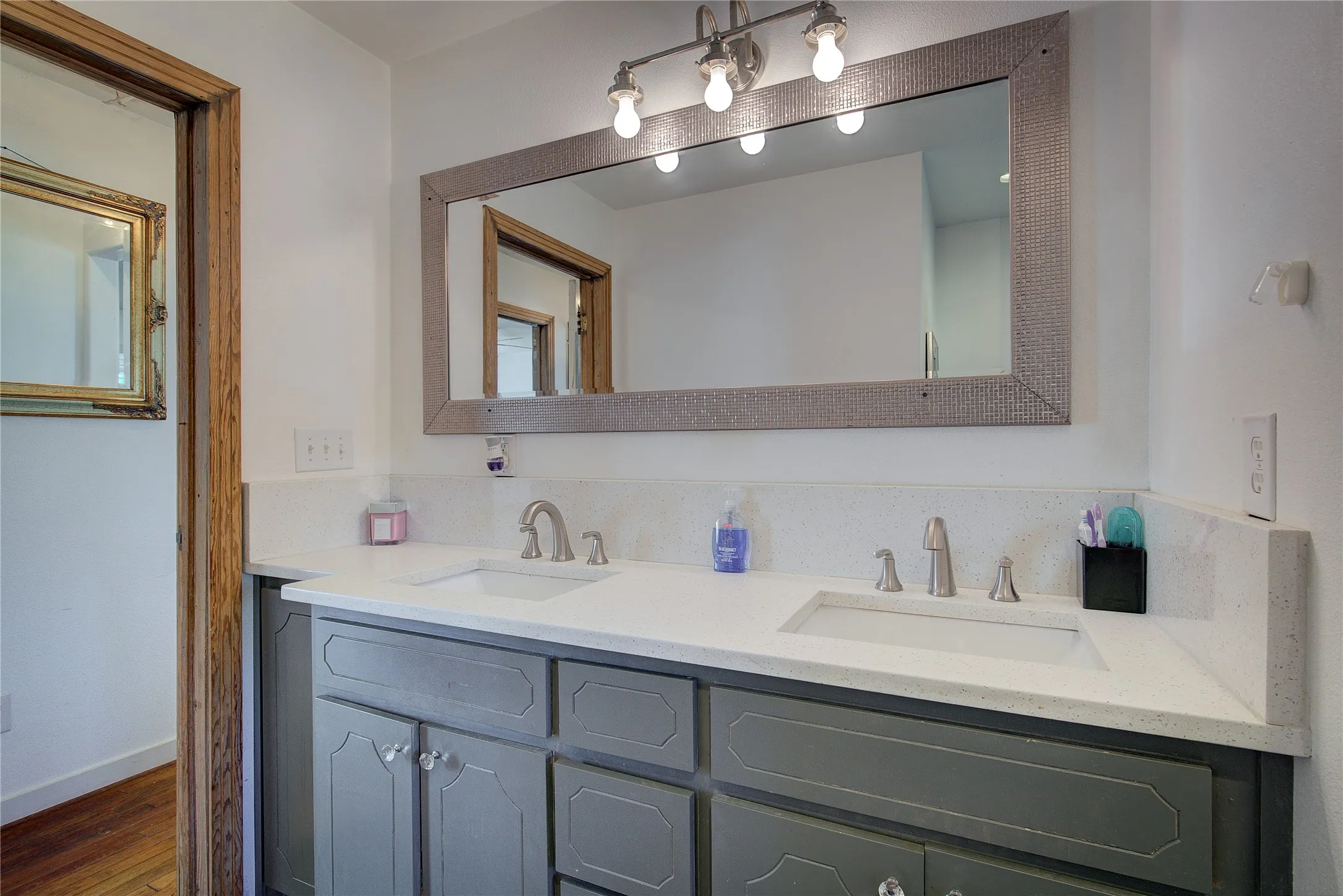 Another view of custom vanity.