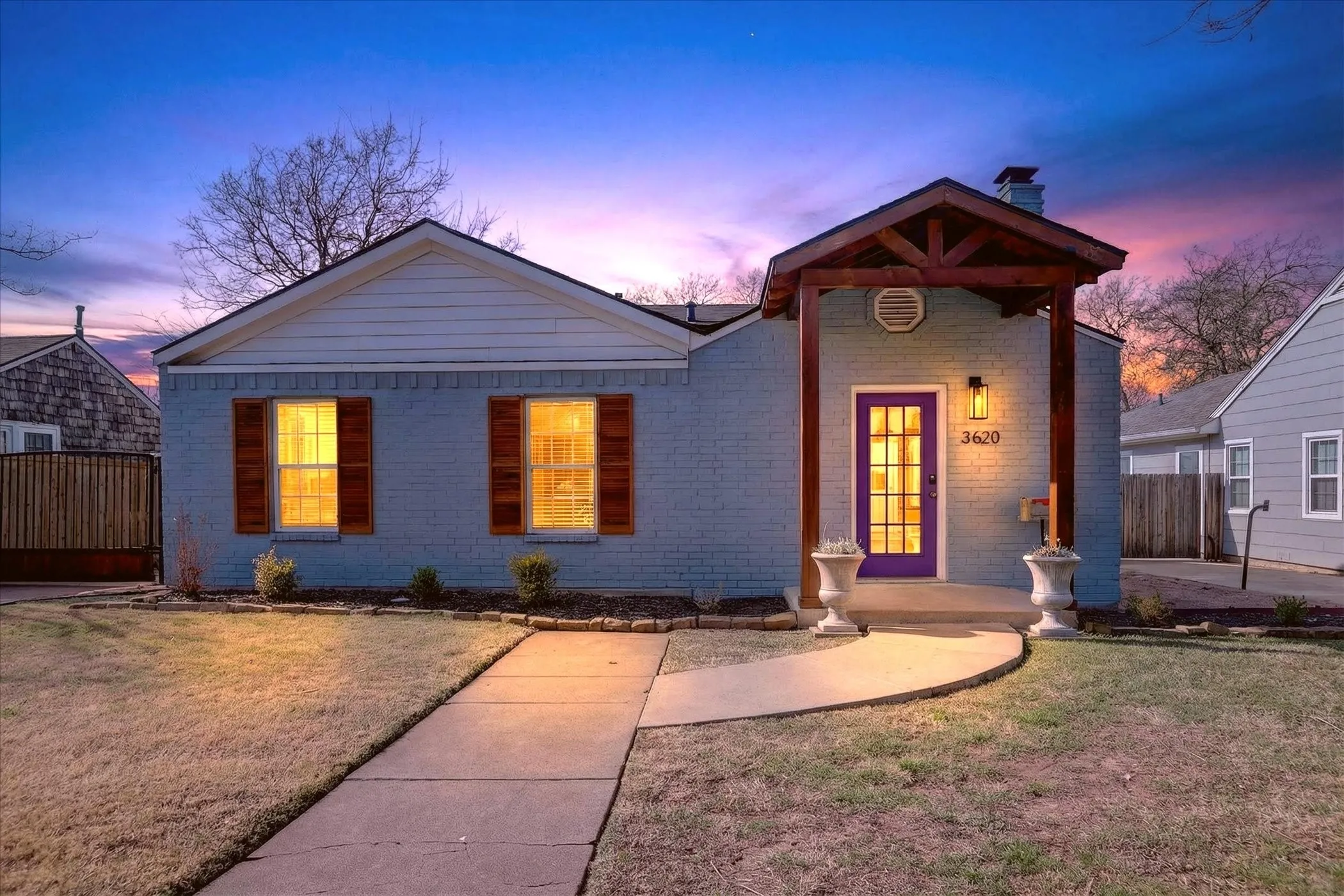 Beautiful home, walking distance from TCU!