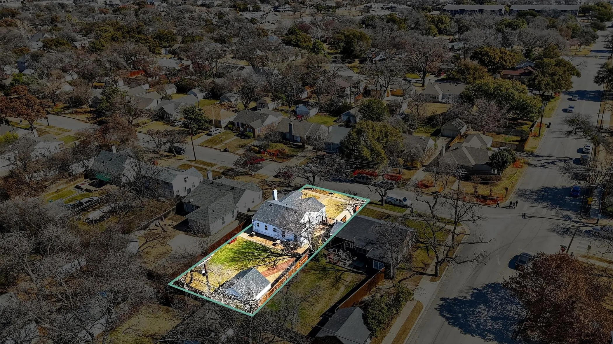 Single Family Residence For Sale in Tarrant County , 3620 Stadium Drive, Fort Worth, Texas 76109, 3 Bedrooms, 3 Bathrooms, Garage spaces, 1,382 Sqft, built in 1939, Price $599,900, mls#21161304, Real Estate Agent in Fort Worth, Homes For Sale in Tarrant county, Homes For Sale in Fort Worth, Realtor in Fort Worth Texas, Real Estate Brokerage Independent Realty Texas, Luminita Cordes Realtor