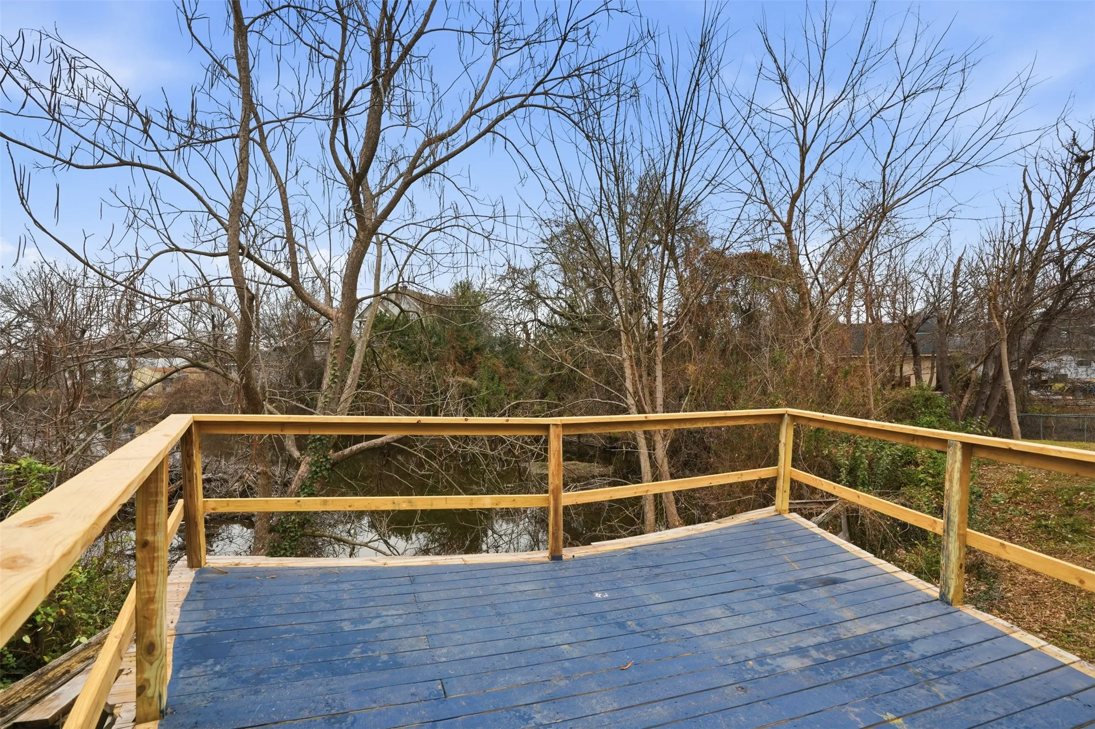 Single Family Residence For Sale in Dallas County , 525 W Ridgewood Drive, Garland, Texas 75041, 3 Bedrooms, 2 Bathrooms, 2 Garage spaces, 1,734 Sqft, built in 1958, Preowned, Price $299,999, mls#21158644, Real Estate Agent in Garland, Homes For Sale in Dallas county, Homes For Sale in Garland, Realtor in Garland Texas, Real Estate Brokerage Independent Realty Texas, Luminita Cordes Realtor