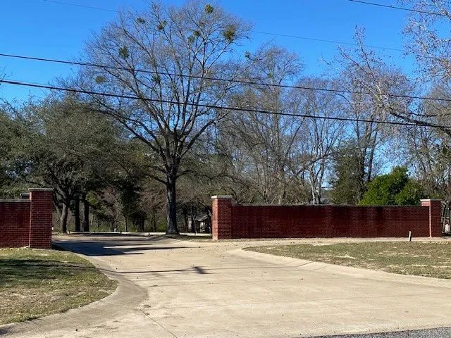 Unimproved Land For Sale in Henderson County , Lot 7 Belmont Drive, Athens, Texas 75751, 0, 0, Garage spaces, 0 Sqft, built in 0, Price $150,000, mls#21162441, Real Estate Agent in Athens, Homes For Sale in Henderson county, Homes For Sale in Athens, Realtor in Athens Texas, Real Estate Brokerage Independent Realty Texas, Luminita Cordes Realtor