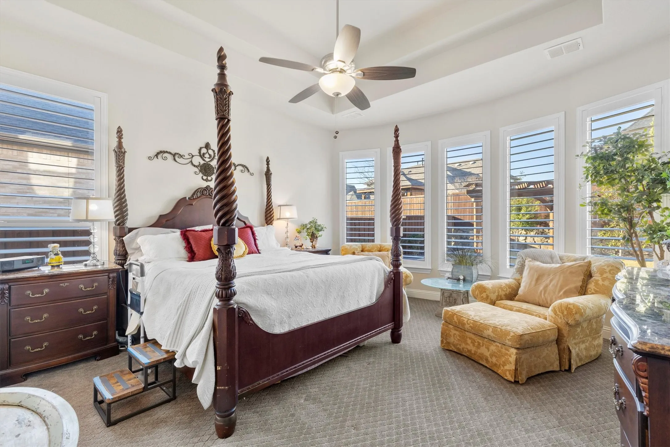 Single Family Residence For Sale in Collin County , 1870 Star Trace Parkway, Prosper, Texas 75078, 5 Bedroom, 5 Bathroom, 3 Garage spaces, 4,636 Sqft, built in 2020, Preowned, Price $1,395,000, mls#21152056, Real Estate Agent in Prosper, Homes For Sale in Collin county, Homes For Sale in Prosper, Realtor in Prosper Texas, Real Estate Brokerage Independent Realty Texas, Luminita Cordes Realtor