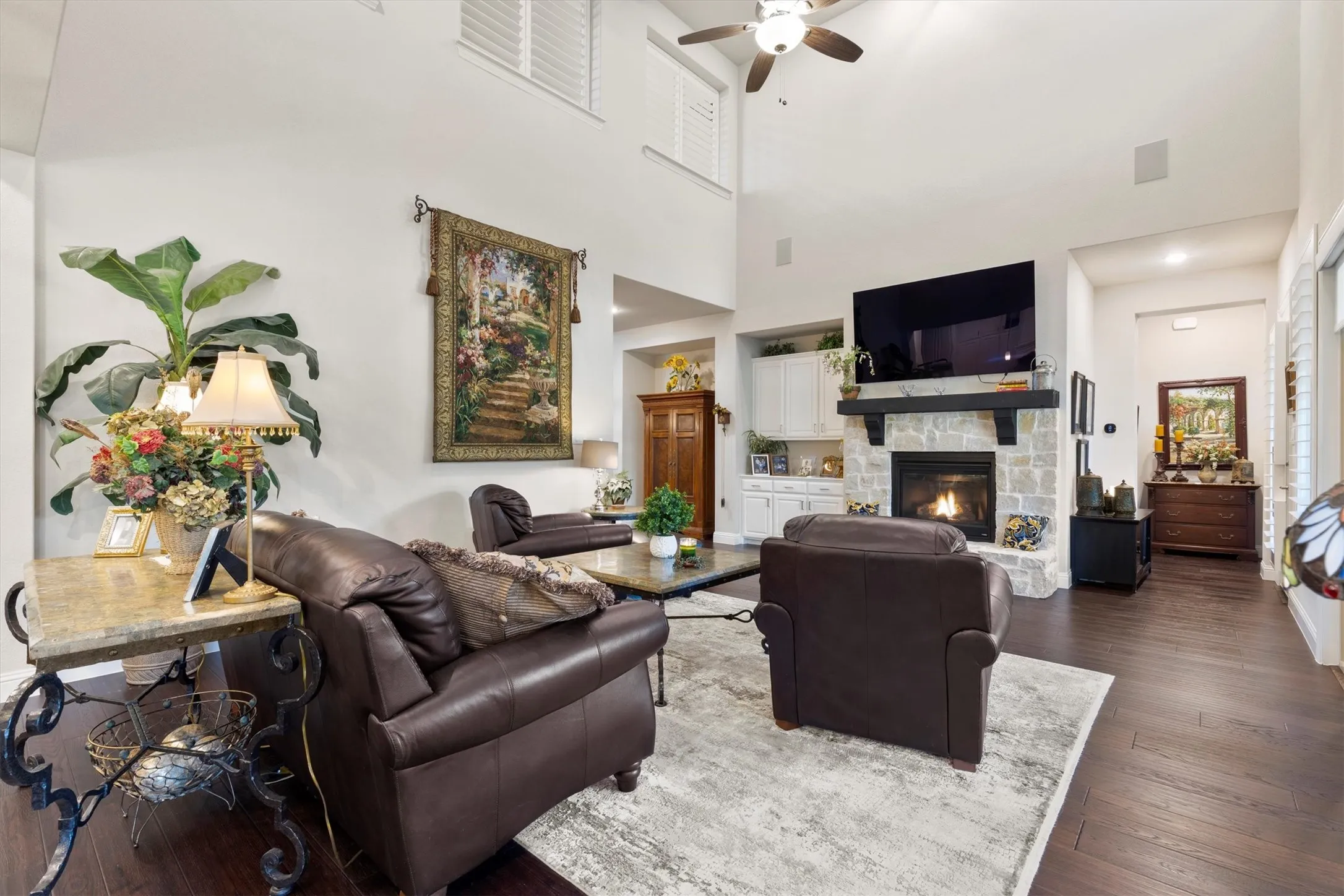 Single Family Residence For Sale in Collin County , 1870 Star Trace Parkway, Prosper, Texas 75078, 5 Bedroom, 5 Bathroom, 3 Garage spaces, 4,636 Sqft, built in 2020, Preowned, Price $1,395,000, mls#21152056, Real Estate Agent in Prosper, Homes For Sale in Collin county, Homes For Sale in Prosper, Realtor in Prosper Texas, Real Estate Brokerage Independent Realty Texas, Luminita Cordes Realtor