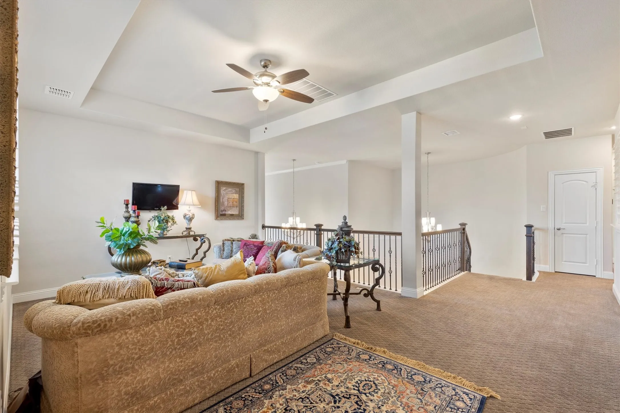 Single Family Residence For Sale in Collin County , 1870 Star Trace Parkway, Prosper, Texas 75078, 5 Bedroom, 5 Bathroom, 3 Garage spaces, 4,636 Sqft, built in 2020, Preowned, Price $1,395,000, mls#21152056, Real Estate Agent in Prosper, Homes For Sale in Collin county, Homes For Sale in Prosper, Realtor in Prosper Texas, Real Estate Brokerage Independent Realty Texas, Luminita Cordes Realtor