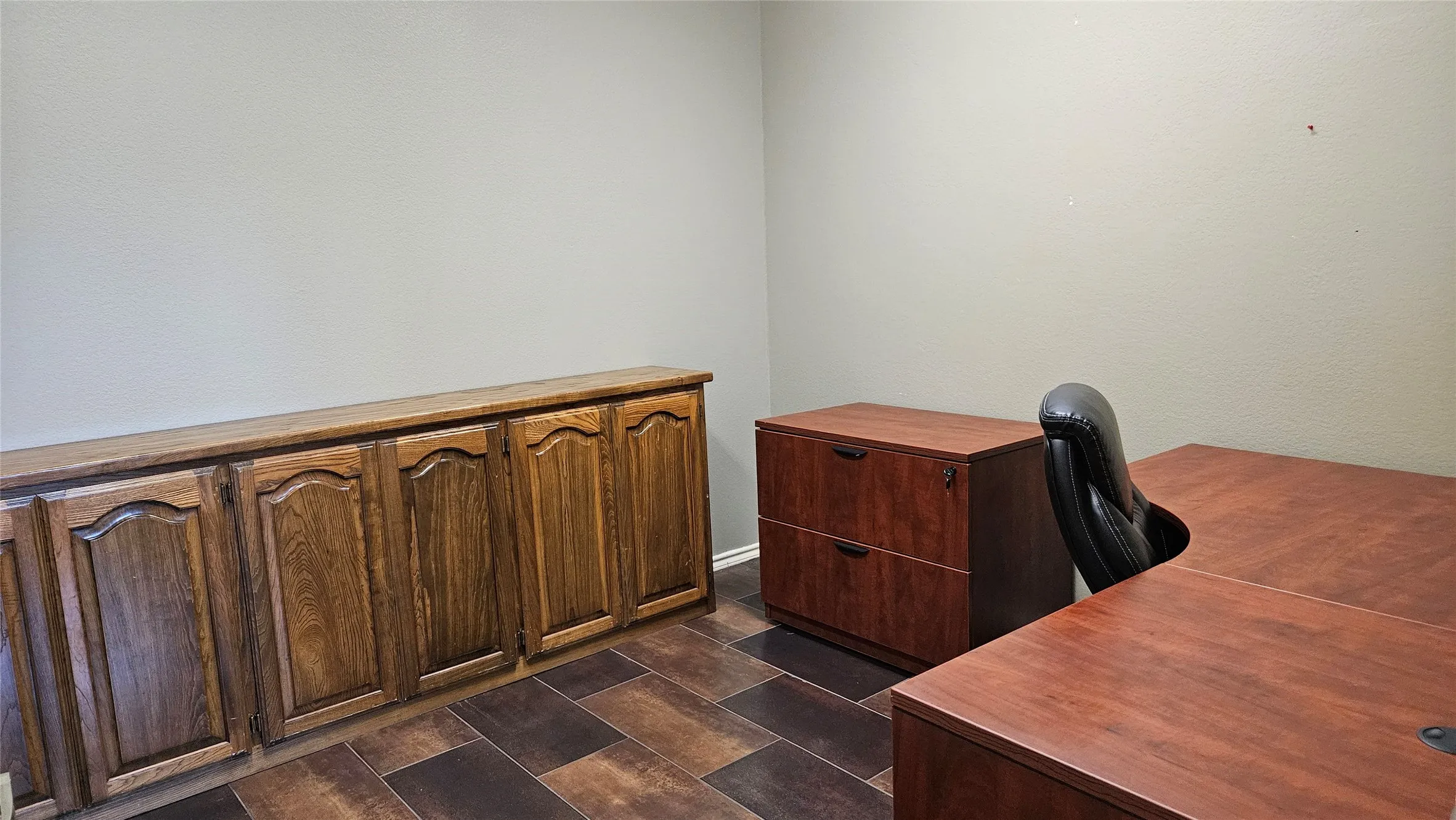 2nd Office Upstairs