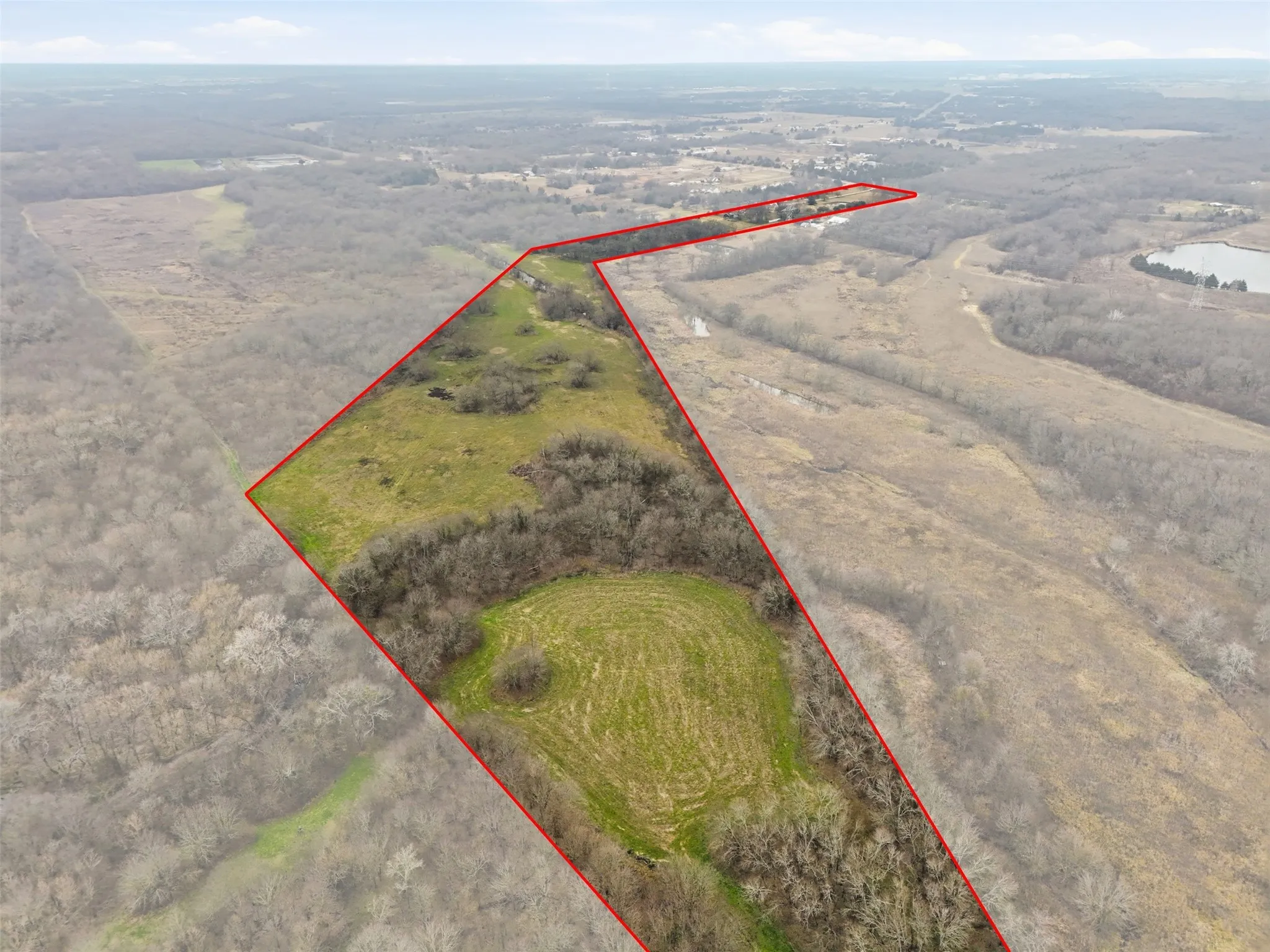 Single Family Residence For Sale in Hunt County , 2411 Fm 1564 W, Caddo Mills, Texas 75135, 3 Bedroom, 3 Bathroom, Garage spaces, 3,101 Sqft, built in 1998, Preowned, mls#21161048, Real Estate Agent in Caddo Mills, Homes For Sale in Hunt county, Homes For Sale in Caddo Mills, Realtor in Caddo Mills Texas, Real Estate Brokerage Independent Realty Texas, Luminita Cordes Realtor