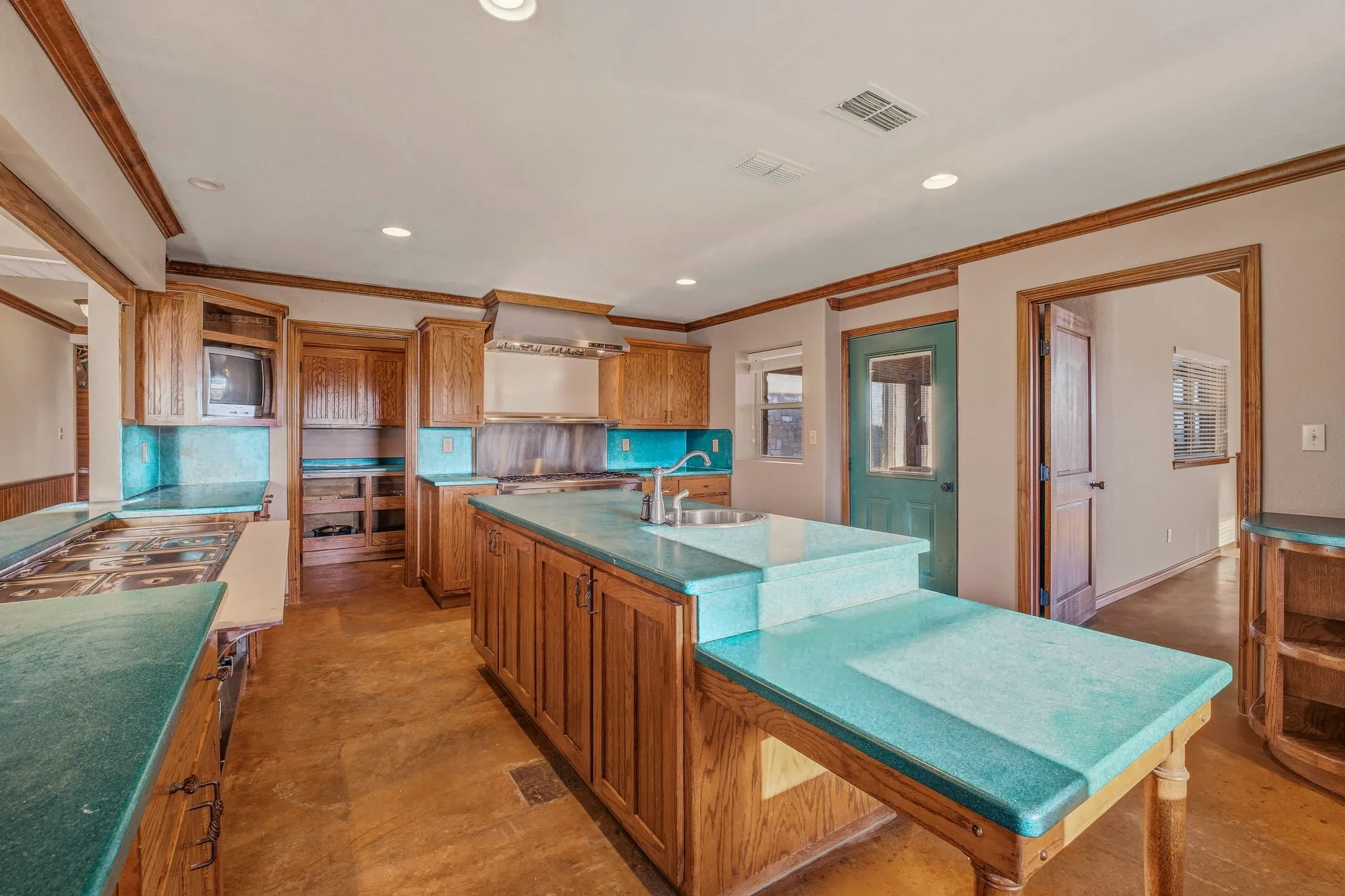 Farm For Sale in Erath County , TBD MOWAY Court, Mingus, Texas 76463, 10 Bedrooms, 12 Bathrooms, Garage spaces, 9,642 Sqft, built in 2005, Preowned, Price $2,195,000, mls#21162526, Real Estate Agent in Mingus, Homes For Sale in Erath county, Homes For Sale in Mingus, Realtor in Mingus Texas, Real Estate Brokerage Independent Realty Texas, Luminita Cordes Realtor