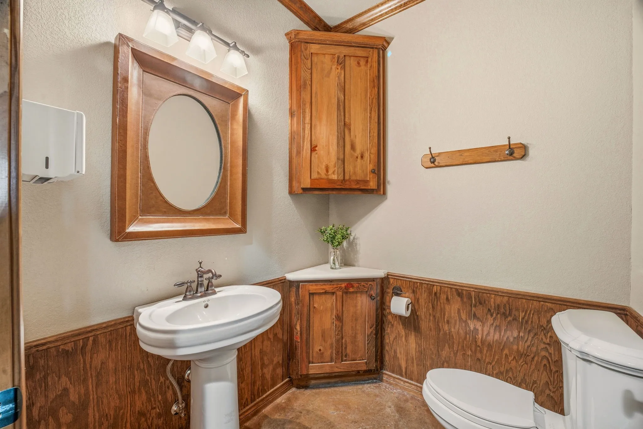 Farm For Sale in Erath County , TBD MOWAY Court, Mingus, Texas 76463, 10 Bedrooms, 12 Bathrooms, Garage spaces, 9,642 Sqft, built in 2005, Preowned, Price $2,195,000, mls#21162526, Real Estate Agent in Mingus, Homes For Sale in Erath county, Homes For Sale in Mingus, Realtor in Mingus Texas, Real Estate Brokerage Independent Realty Texas, Luminita Cordes Realtor