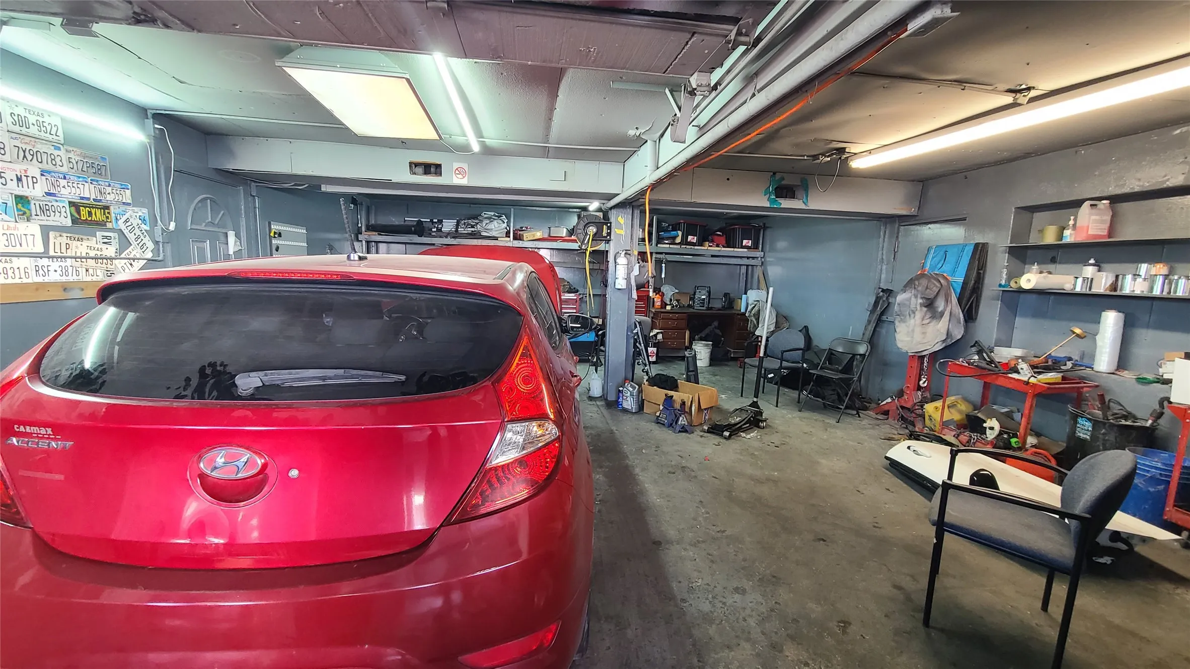 3 car garage or storage