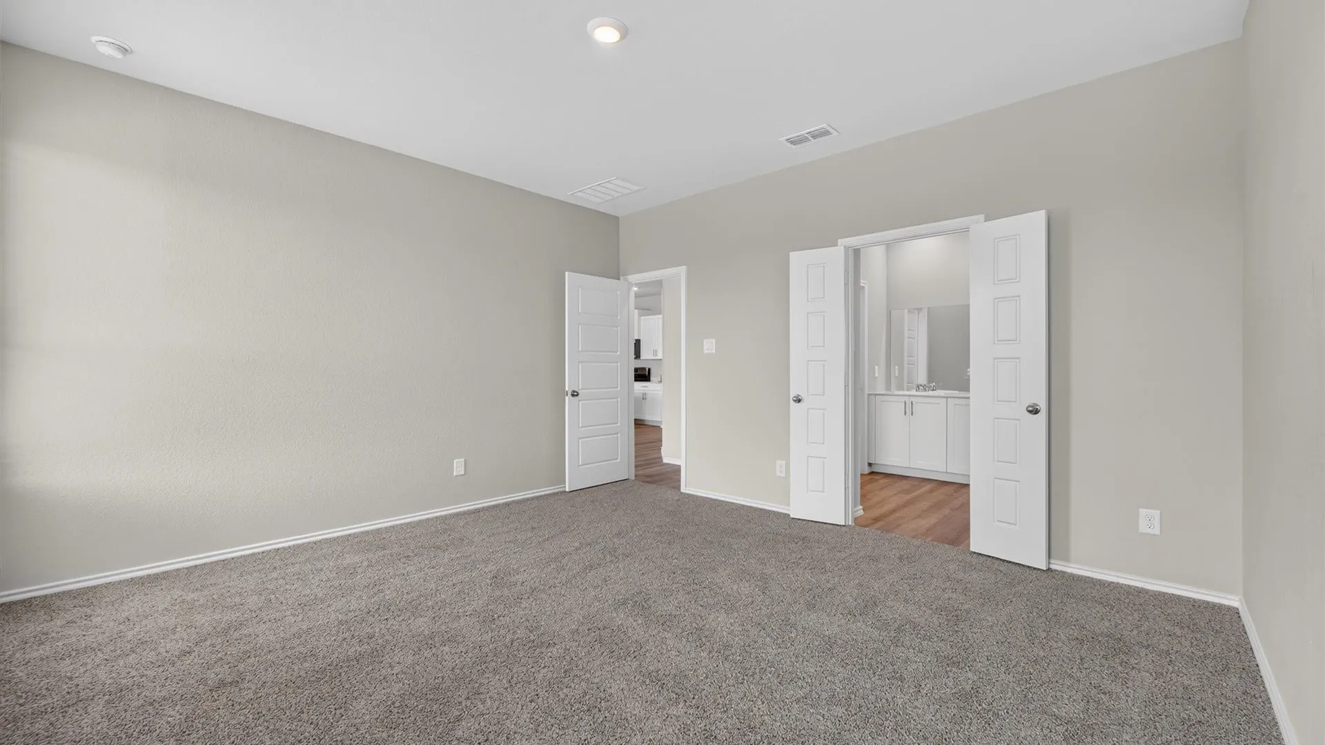 Single Family Residence For Sale in Johnson County , 1921 CHEROKEE Lane, Cleburne, Texas 76033, 4 Bedroom, 2 Bathroom, 2 Garage spaces, 1,684 Sqft, built in 2024, New Construction - Incomplete, mls#21161816, Real Estate Agent in Cleburne, Homes For Sale in Johnson county, Homes For Sale in Cleburne, Realtor in Cleburne Texas, Real Estate Brokerage Independent Realty Texas, Luminita Cordes Realtor