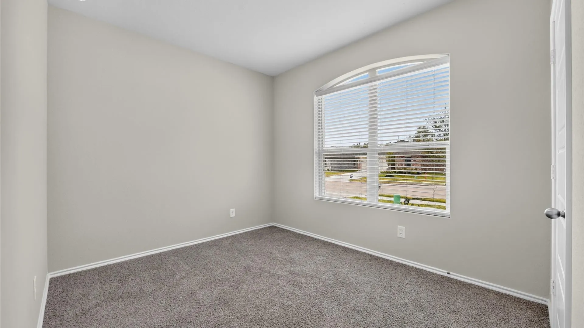 Single Family Residence For Sale in Johnson County , 1921 CHEROKEE Lane, Cleburne, Texas 76033, 4 Bedroom, 2 Bathroom, 2 Garage spaces, 1,684 Sqft, built in 2024, New Construction - Incomplete, mls#21161816, Real Estate Agent in Cleburne, Homes For Sale in Johnson county, Homes For Sale in Cleburne, Realtor in Cleburne Texas, Real Estate Brokerage Independent Realty Texas, Luminita Cordes Realtor