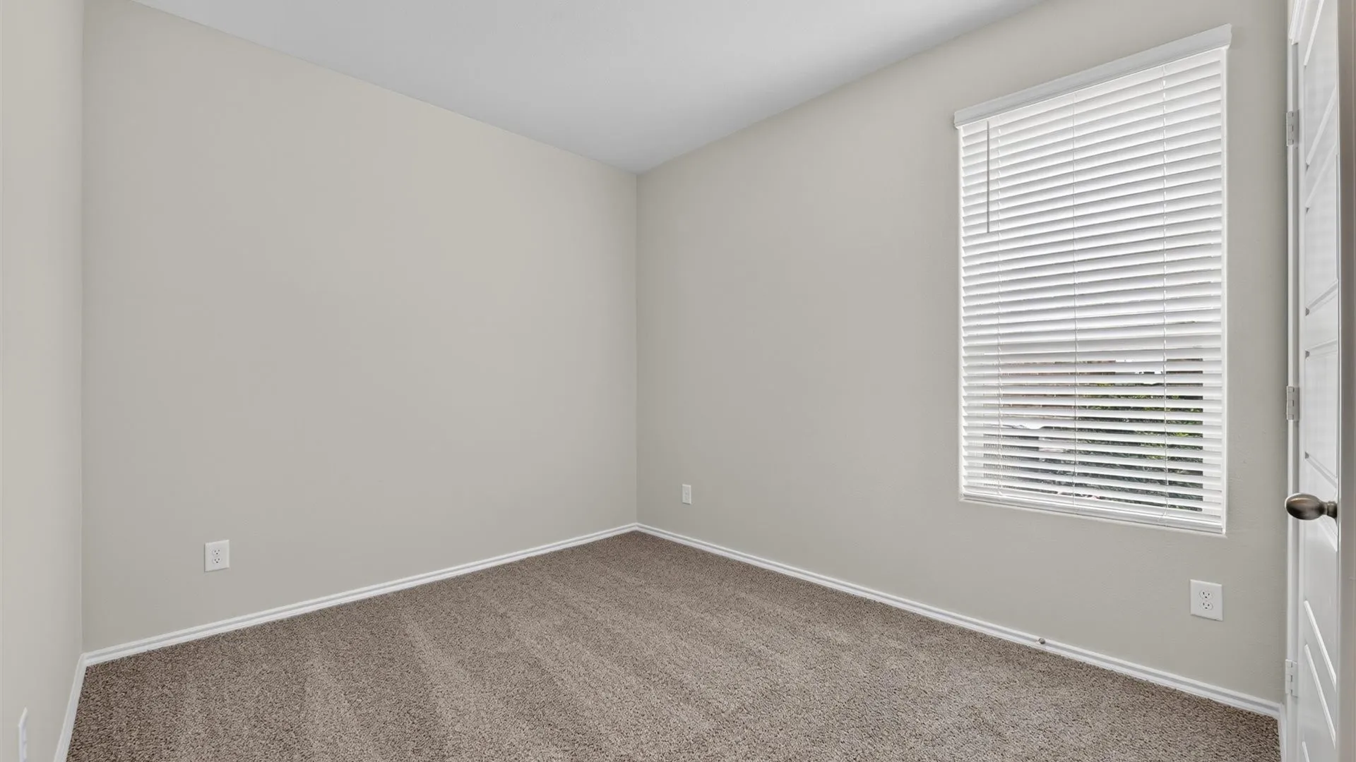 Single Family Residence For Sale in Johnson County , 1921 CHEROKEE Lane, Cleburne, Texas 76033, 4 Bedroom, 2 Bathroom, 2 Garage spaces, 1,684 Sqft, built in 2024, New Construction - Incomplete, mls#21161816, Real Estate Agent in Cleburne, Homes For Sale in Johnson county, Homes For Sale in Cleburne, Realtor in Cleburne Texas, Real Estate Brokerage Independent Realty Texas, Luminita Cordes Realtor