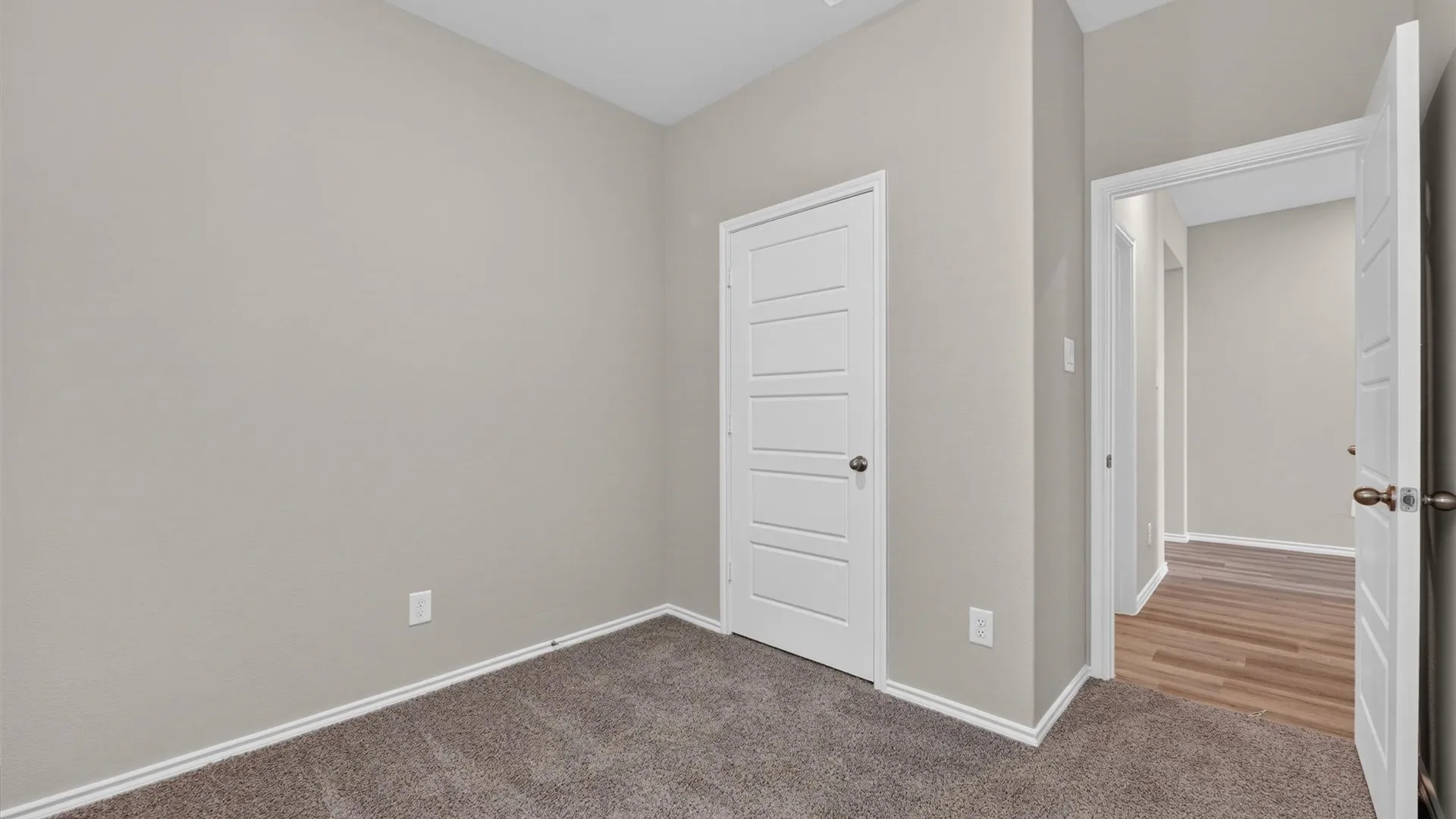 Single Family Residence For Sale in Johnson County , 1921 CHEROKEE Lane, Cleburne, Texas 76033, 4 Bedroom, 2 Bathroom, 2 Garage spaces, 1,684 Sqft, built in 2024, New Construction - Incomplete, mls#21161816, Real Estate Agent in Cleburne, Homes For Sale in Johnson county, Homes For Sale in Cleburne, Realtor in Cleburne Texas, Real Estate Brokerage Independent Realty Texas, Luminita Cordes Realtor