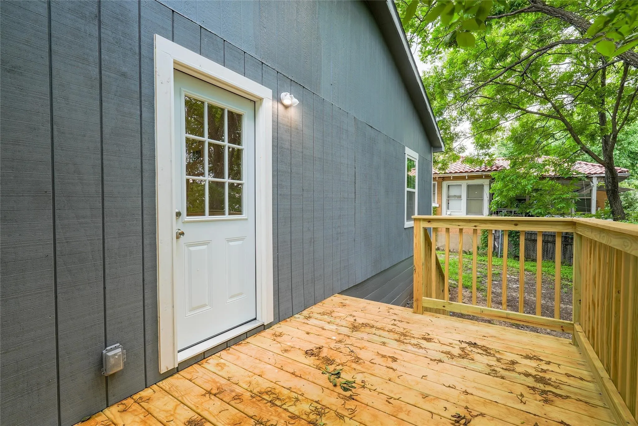 Single Family Residence For Rent in Dallas County , 335 N Marsalis Avenue, Dallas, Texas 75203, 3 Bedroom, 2 Bathroom, Garage spaces, 1,260 Sqft, built in 1945, mls#21162629, Real Estate Agent in Dallas, Homes For Rent in Dallas county, Homes For Rent in Dallas, Realtor in Dallas Texas, Real Estate Brokerage Independent Realty Texas, Luminita Cordes Realtor
