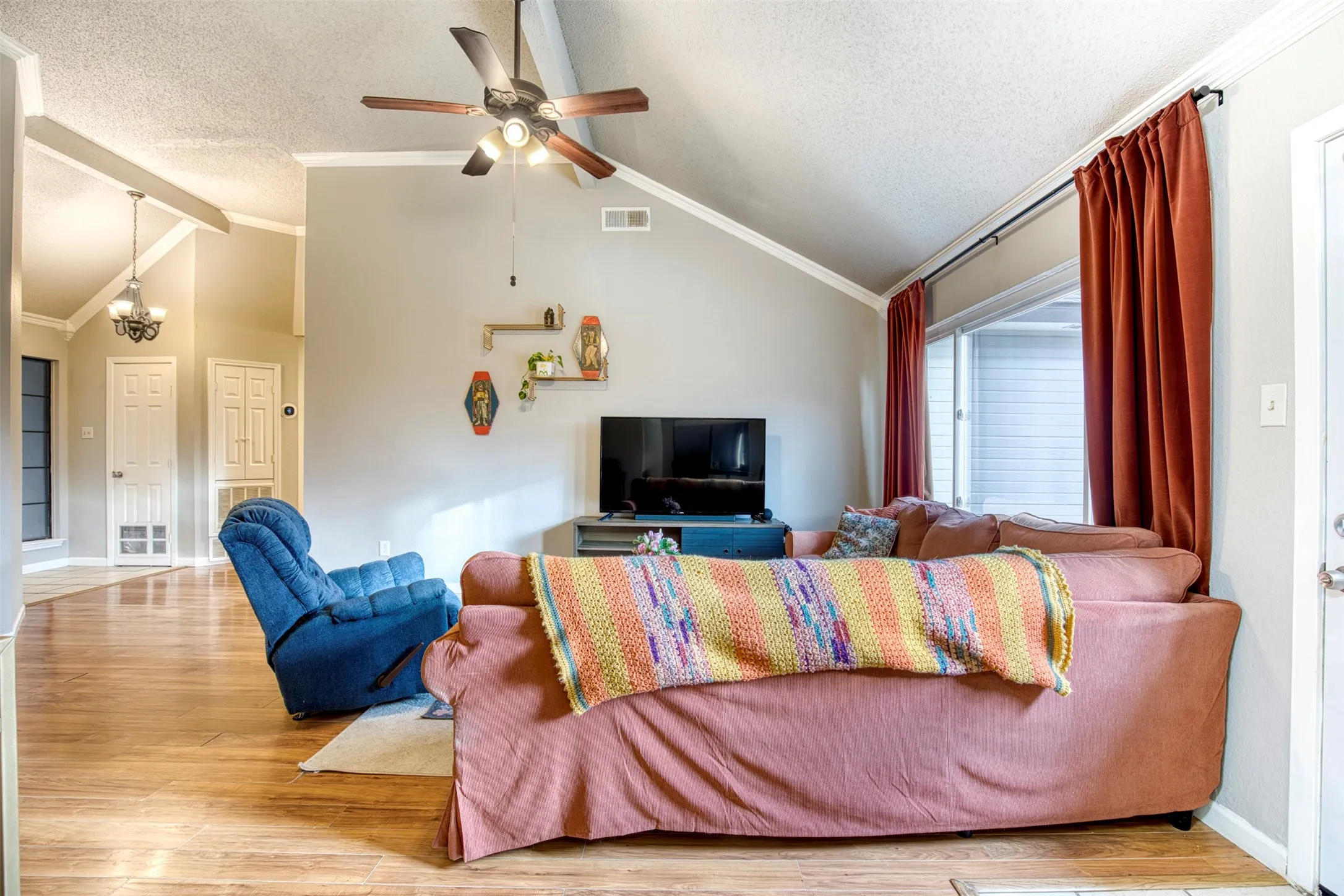 enjoy the vaulted ceilings in the living room