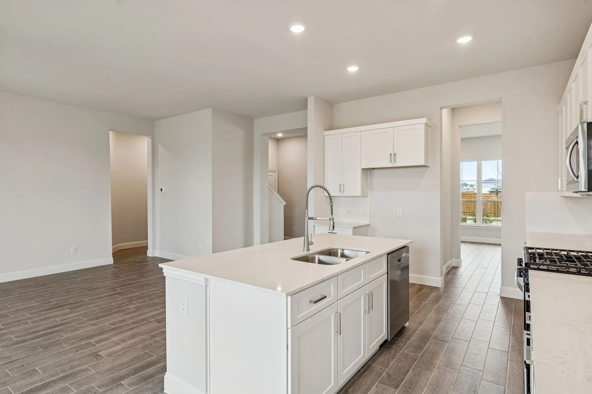 Single Family Residence For Sale in Collin County , 813 Palazzo Place, Weston, Texas 75097, 4 Bedroom, 3 Bathroom, 2 Garage spaces, 2,781 Sqft, built in 2025, New Construction - Complete, mls#21162690, Real Estate Agent in Weston, Homes For Sale in Collin county, Homes For Sale in Weston, Realtor in Weston Texas, Real Estate Brokerage Independent Realty Texas, Luminita Cordes Realtor