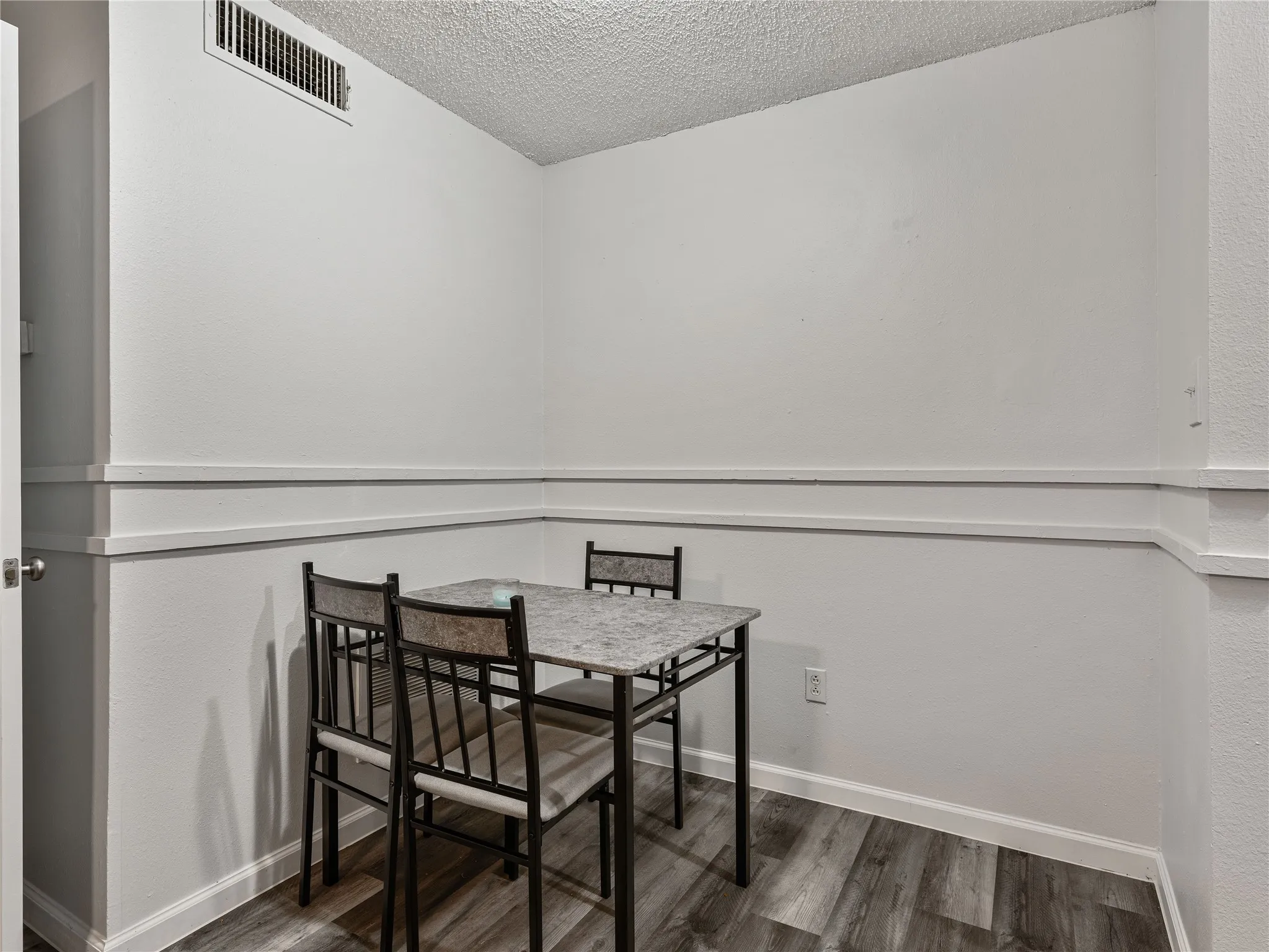 Hotel/Motel For Sale in Stephens County , 9464 US Highway 180 W, Breckenridge, Texas 76424, 0, 0, Garage spaces, 0 Sqft, built in 1999, mls#21159460, Real Estate Agent in Breckenridge, Homes For Sale in Stephens county, Homes For Sale in Breckenridge, Realtor in Breckenridge Texas, Real Estate Brokerage Independent Realty Texas, Luminita Cordes Realtor