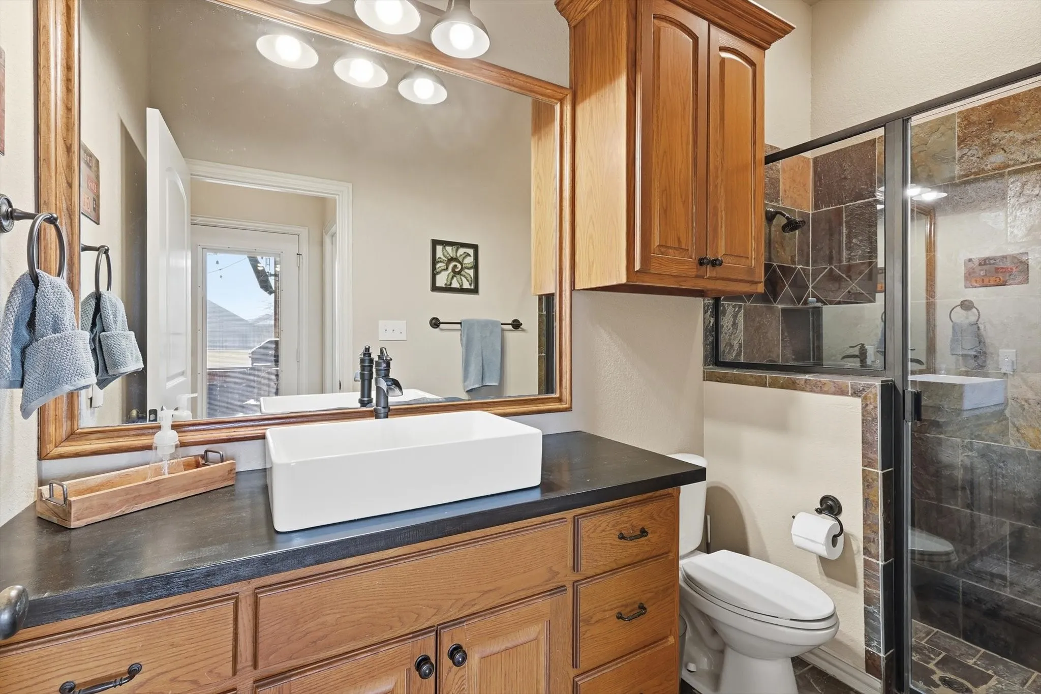 Single Family Residence For Sale in Tarrant County , 209 Lonesome Prairie Trail, Haslet, Texas 76052, 5 Bedroom, 4 Bathroom, 6 Garage spaces, 3,739 Sqft, built in 2005, mls#21162733, Real Estate Agent in Haslet, Homes For Sale in Tarrant county, Homes For Sale in Haslet, Realtor in Haslet Texas, Real Estate Brokerage Independent Realty Texas, Luminita Cordes Realtor