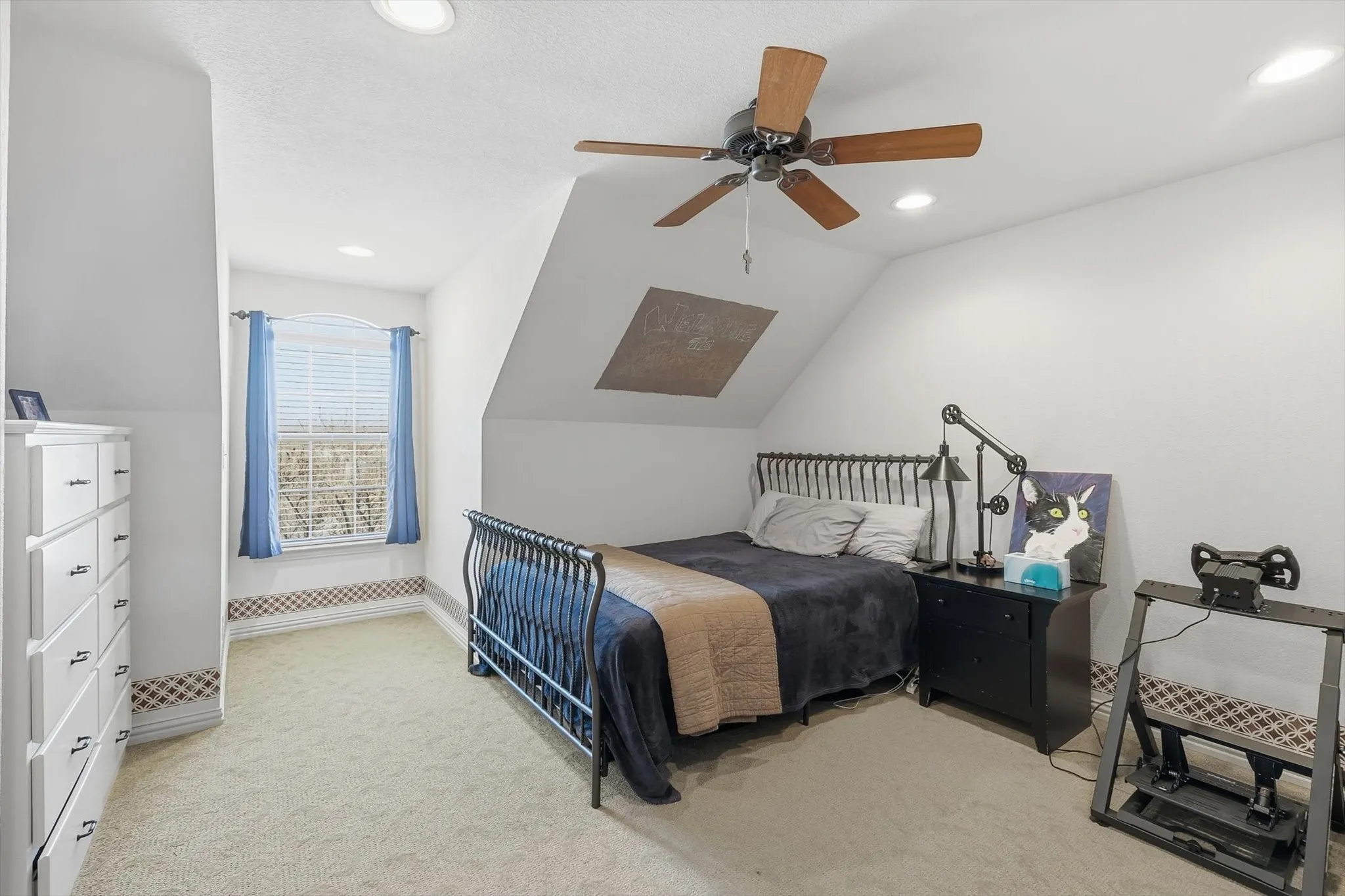 Single Family Residence For Sale in Tarrant County , 209 Lonesome Prairie Trail, Haslet, Texas 76052, 5 Bedroom, 4 Bathroom, 6 Garage spaces, 3,739 Sqft, built in 2005, mls#21162733, Real Estate Agent in Haslet, Homes For Sale in Tarrant county, Homes For Sale in Haslet, Realtor in Haslet Texas, Real Estate Brokerage Independent Realty Texas, Luminita Cordes Realtor