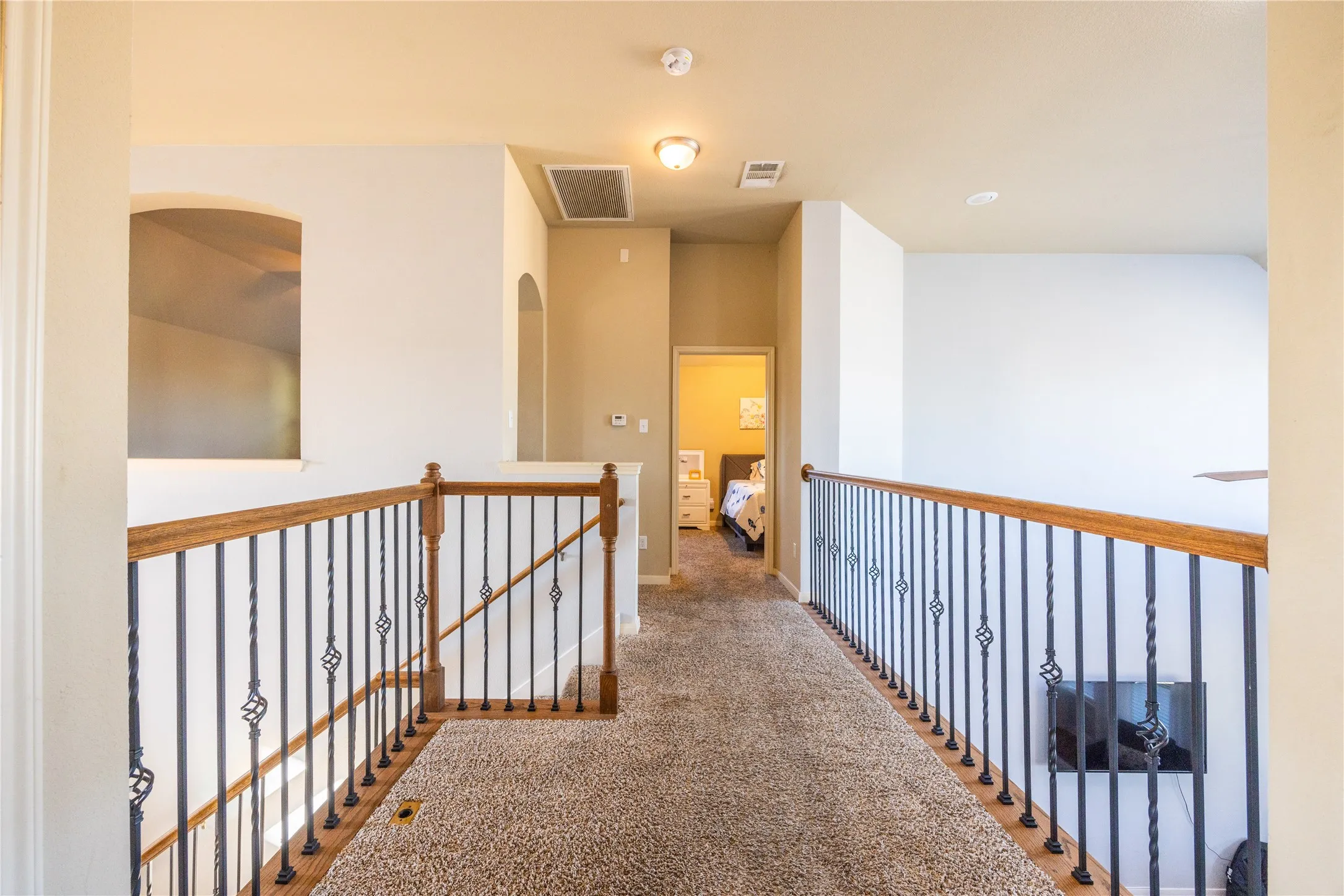 Single Family Residence For Sale in Mc Lennan County , 10864 Aurora, Waco, Texas 76708, 4 Bedrooms, 3 Bathrooms, 2 Garage spaces, 2,351 Sqft, built in 2014, Price $364,990, mls#21162844, Real Estate Agent in Waco, Homes For Sale in Mc Lennan county, Homes For Sale in Waco, Realtor in Waco Texas, Real Estate Brokerage Independent Realty Texas, Luminita Cordes Realtor