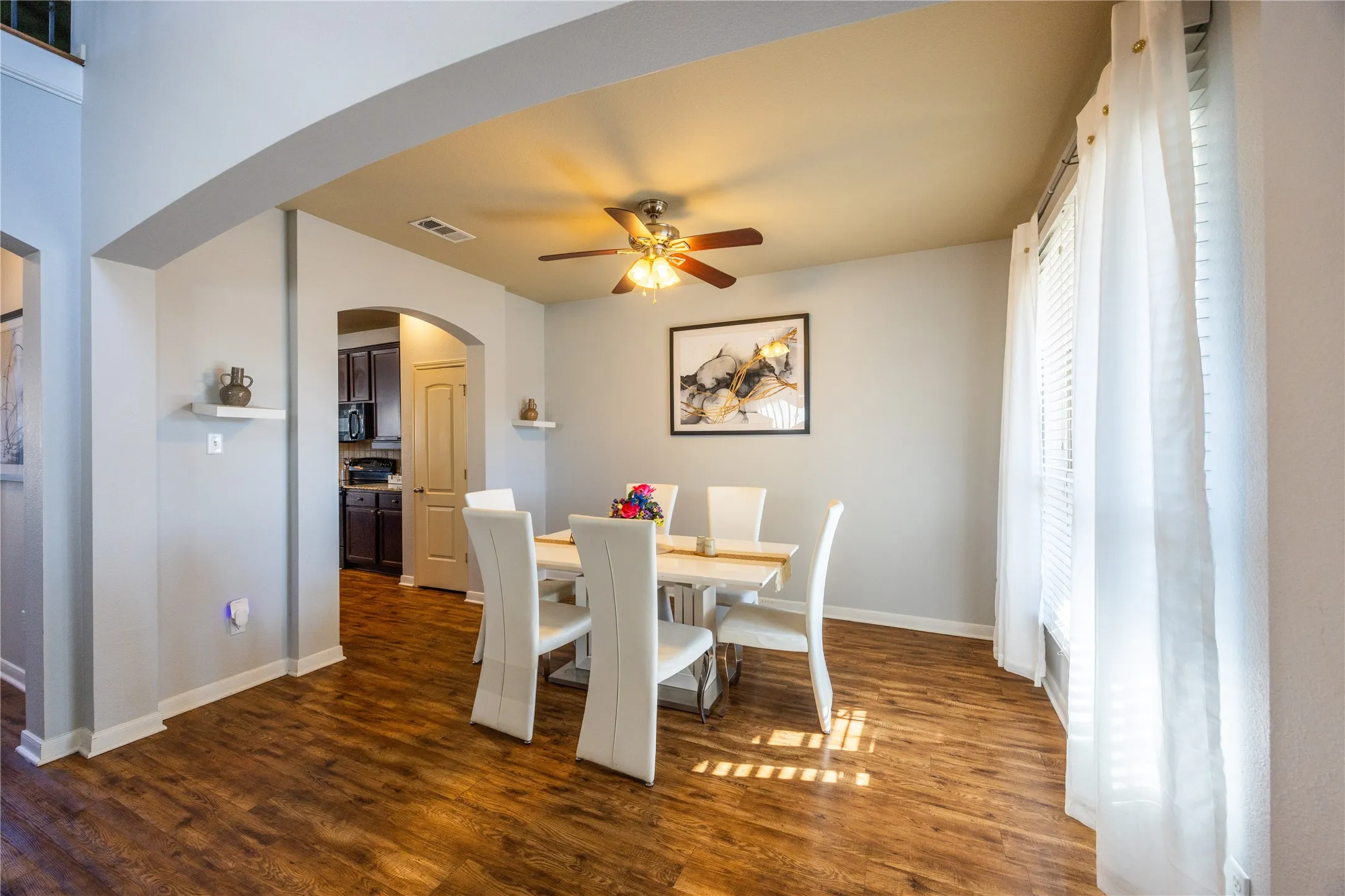 Single Family Residence For Sale in Mc Lennan County , 10864 Aurora, Waco, Texas 76708, 4 Bedrooms, 3 Bathrooms, 2 Garage spaces, 2,351 Sqft, built in 2014, Price $364,990, mls#21162844, Real Estate Agent in Waco, Homes For Sale in Mc Lennan county, Homes For Sale in Waco, Realtor in Waco Texas, Real Estate Brokerage Independent Realty Texas, Luminita Cordes Realtor