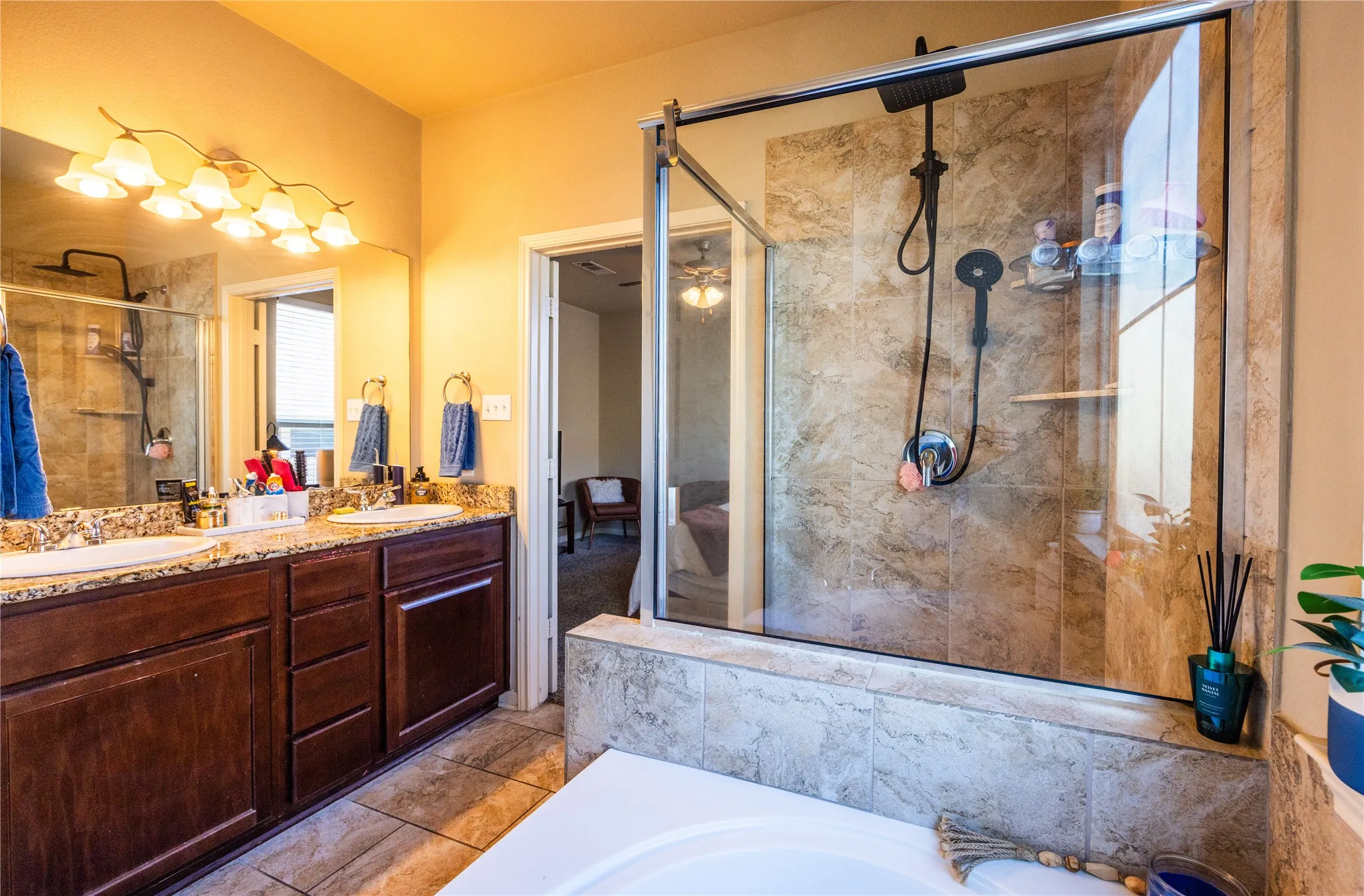Single Family Residence For Sale in Mc Lennan County , 10864 Aurora, Waco, Texas 76708, 4 Bedrooms, 3 Bathrooms, 2 Garage spaces, 2,351 Sqft, built in 2014, Price $364,990, mls#21162844, Real Estate Agent in Waco, Homes For Sale in Mc Lennan county, Homes For Sale in Waco, Realtor in Waco Texas, Real Estate Brokerage Independent Realty Texas, Luminita Cordes Realtor