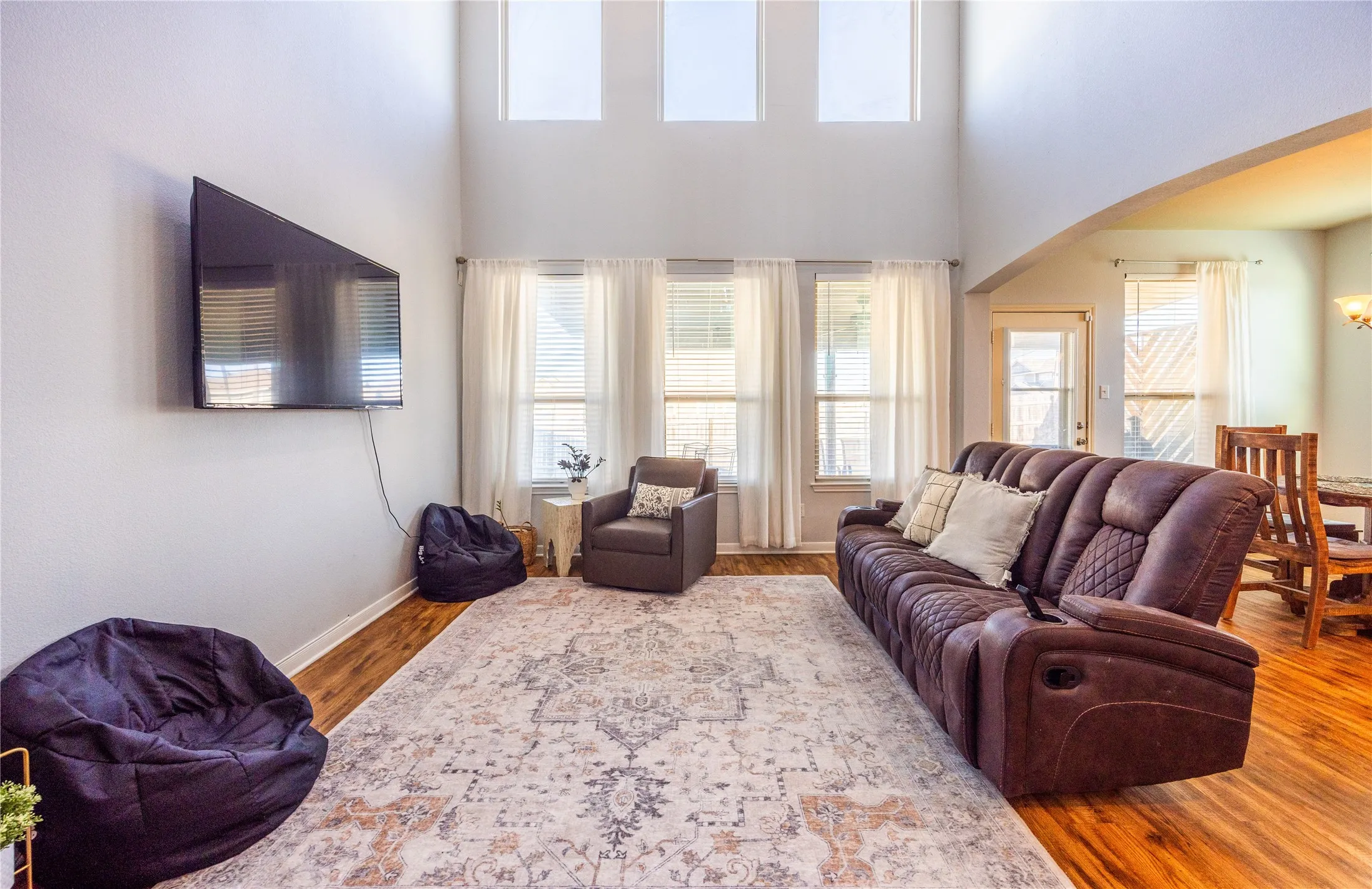 Single Family Residence For Sale in Mc Lennan County , 10864 Aurora, Waco, Texas 76708, 4 Bedrooms, 3 Bathrooms, 2 Garage spaces, 2,351 Sqft, built in 2014, Price $364,990, mls#21162844, Real Estate Agent in Waco, Homes For Sale in Mc Lennan county, Homes For Sale in Waco, Realtor in Waco Texas, Real Estate Brokerage Independent Realty Texas, Luminita Cordes Realtor